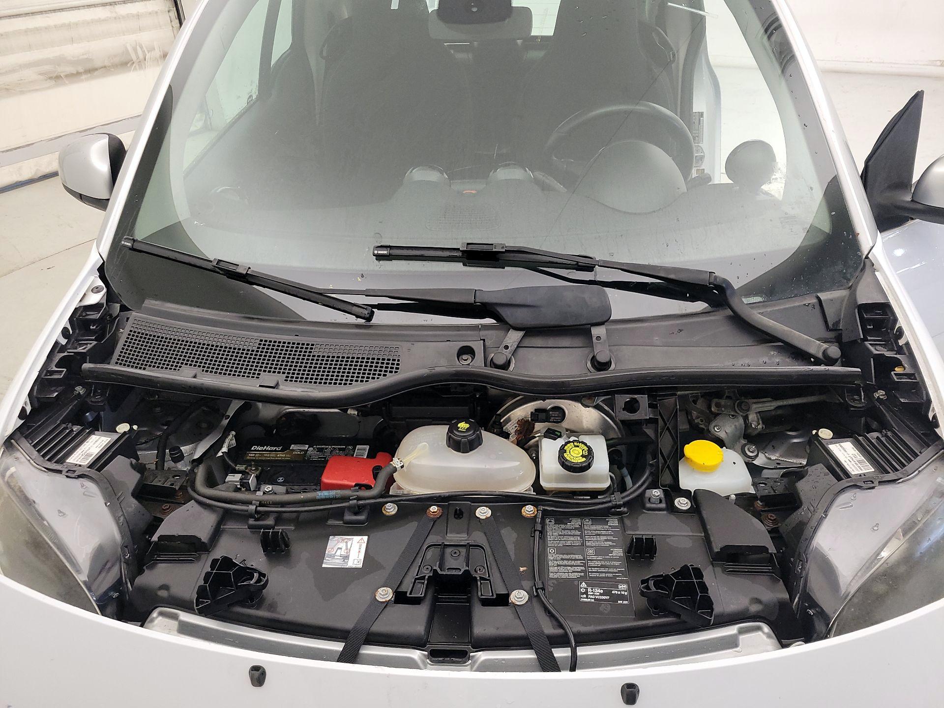 Thumbnail: 2016 smart fortwo - 19