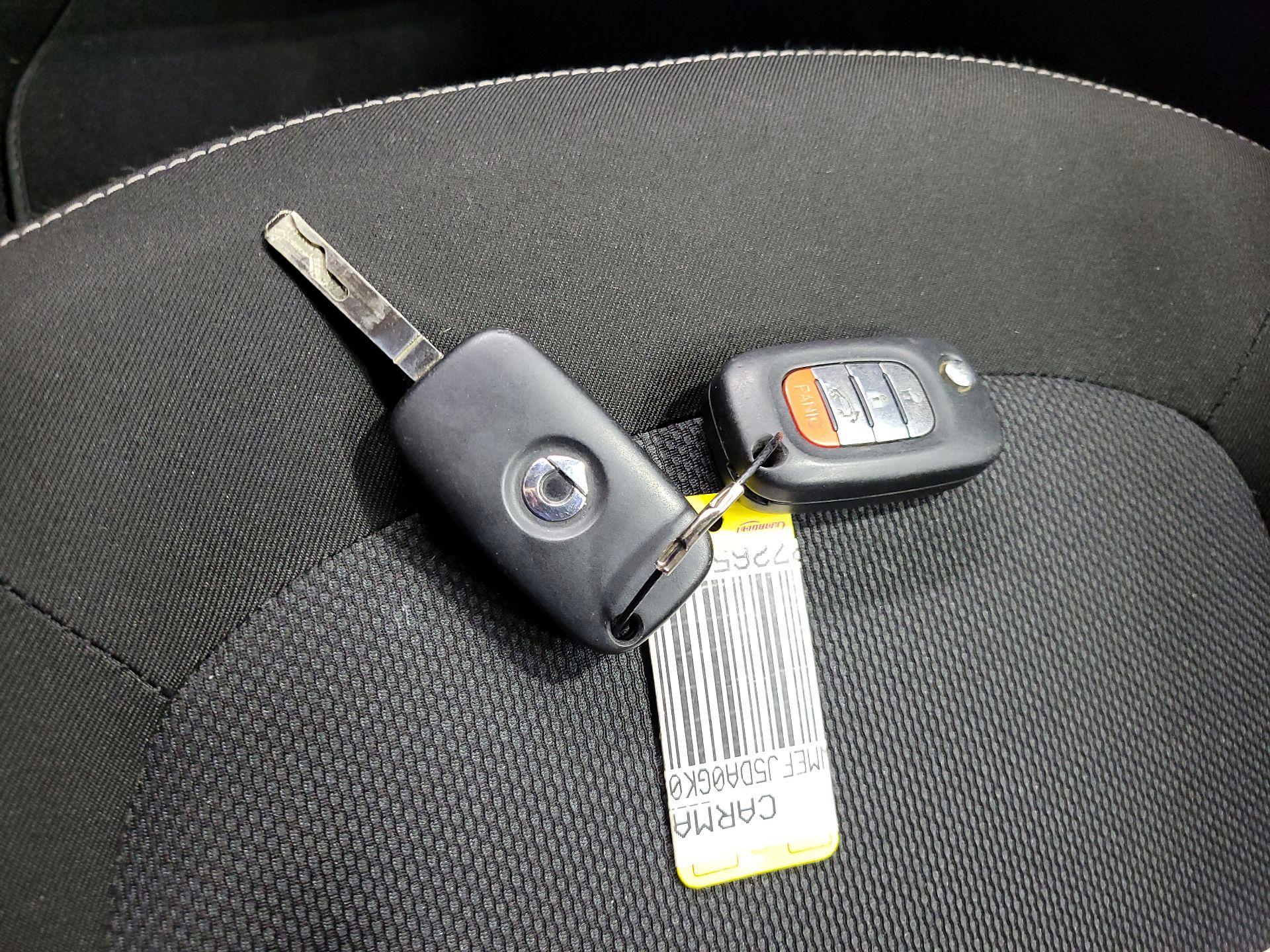Thumbnail: 2016 smart fortwo - 20