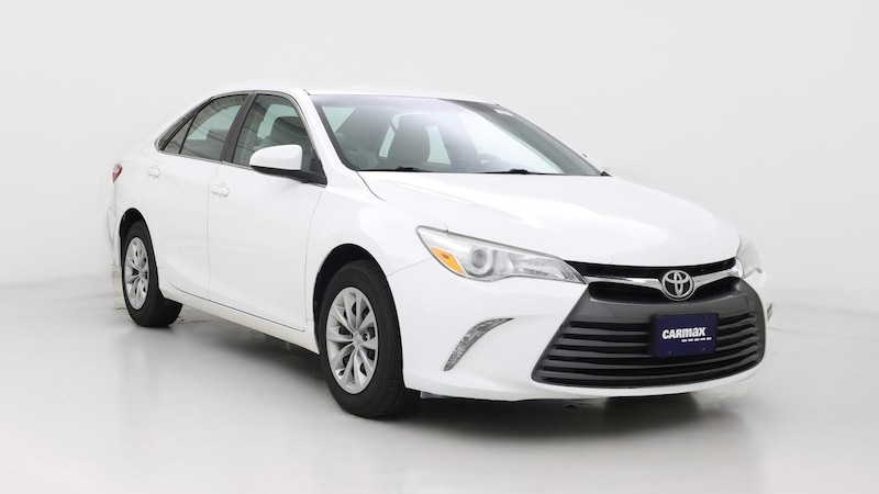 2016 Toyota Camry LE Hero Image
