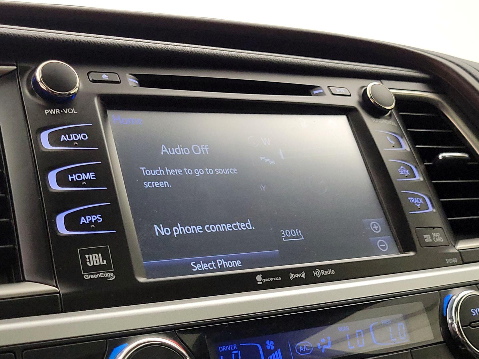 Thumbnail: 2016 Toyota Highlander - 15