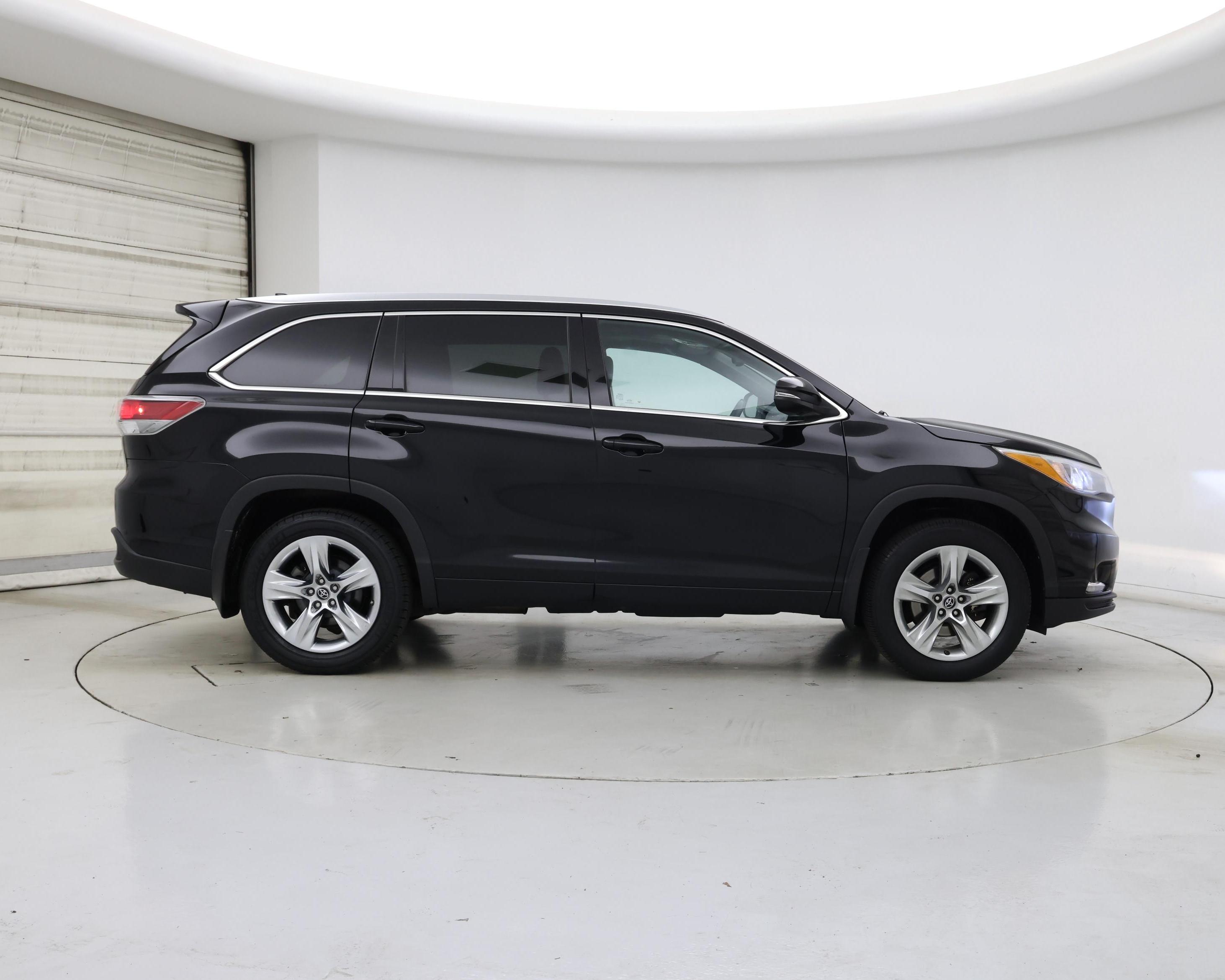 Thumbnail: 2016 Toyota Highlander - 7