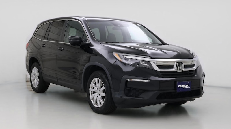 2019 Honda Pilot LX Hero Image