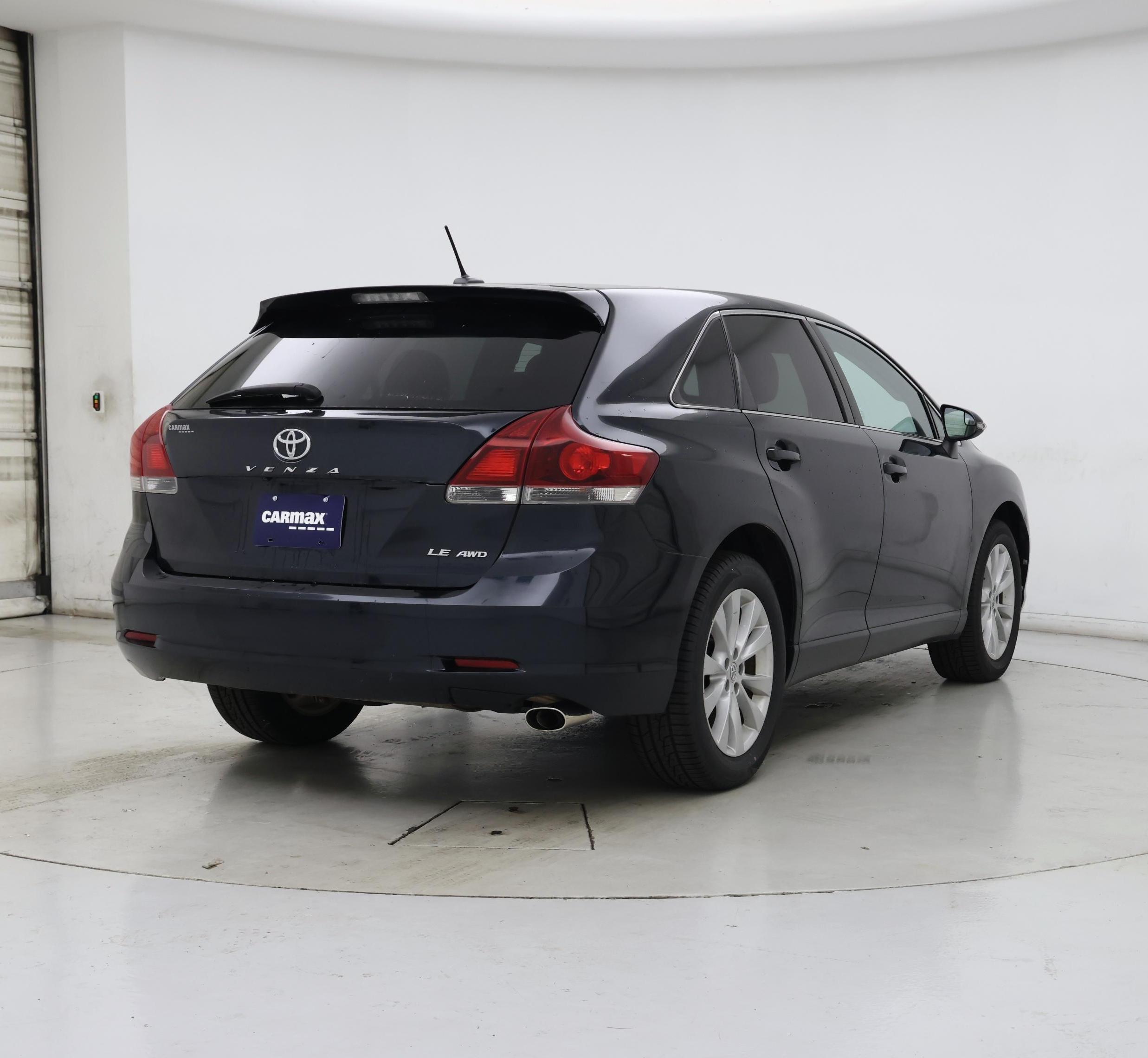 Thumbnail: 2013 Toyota Venza - 8