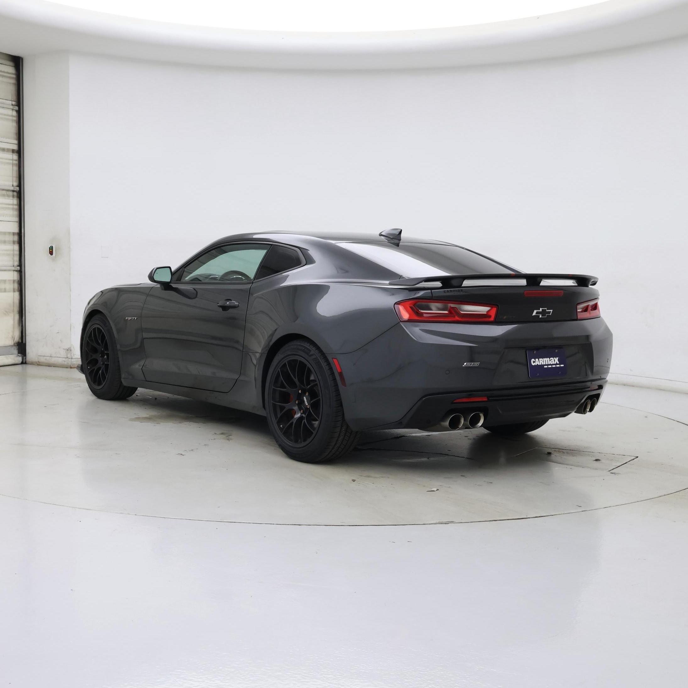Thumbnail: 2017 Chevrolet Camaro - 2