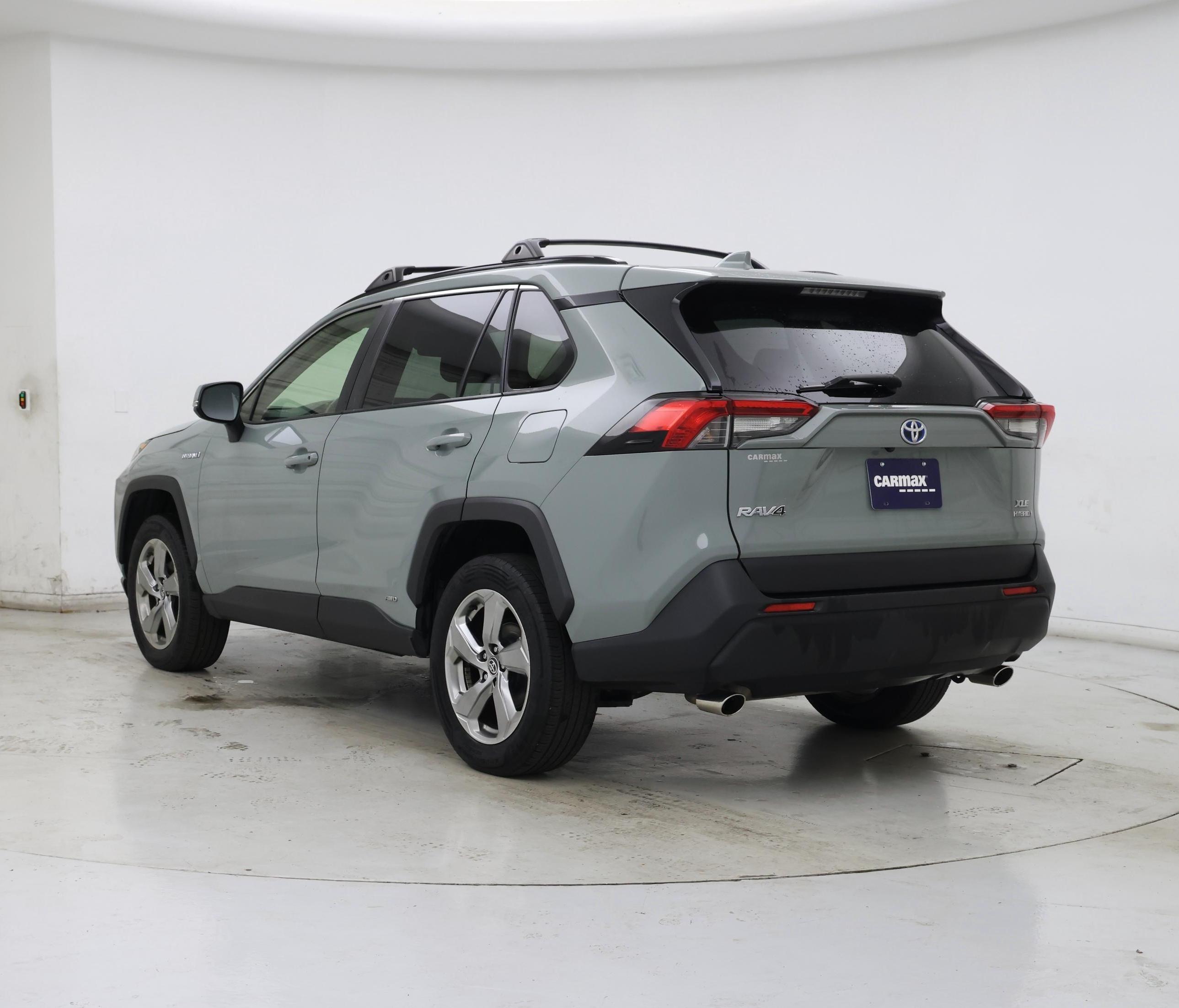 Thumbnail: 2021 Toyota RAV4 - 2