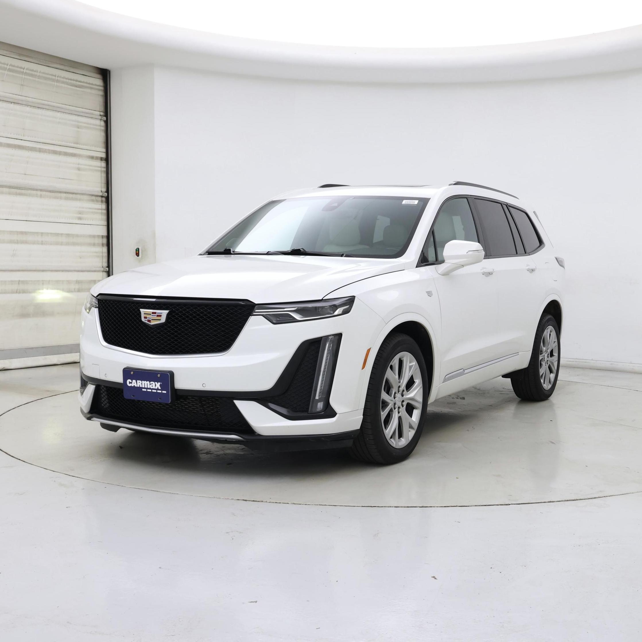 Thumbnail: 2020 Cadillac XT6 - 4