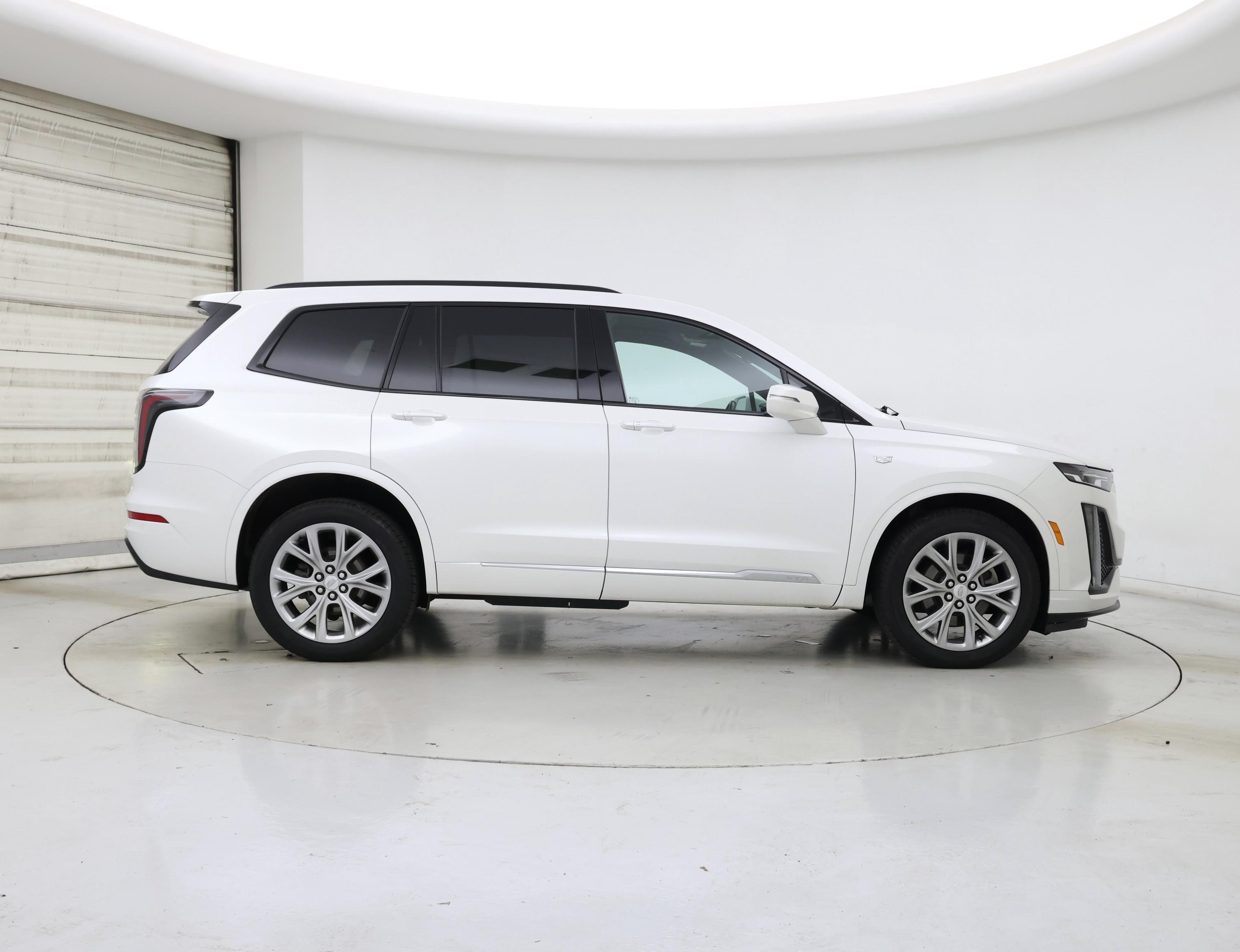 Thumbnail: 2020 Cadillac XT6 - 7