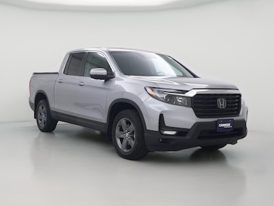 Silver 2023 Honda Ridgeline RTL