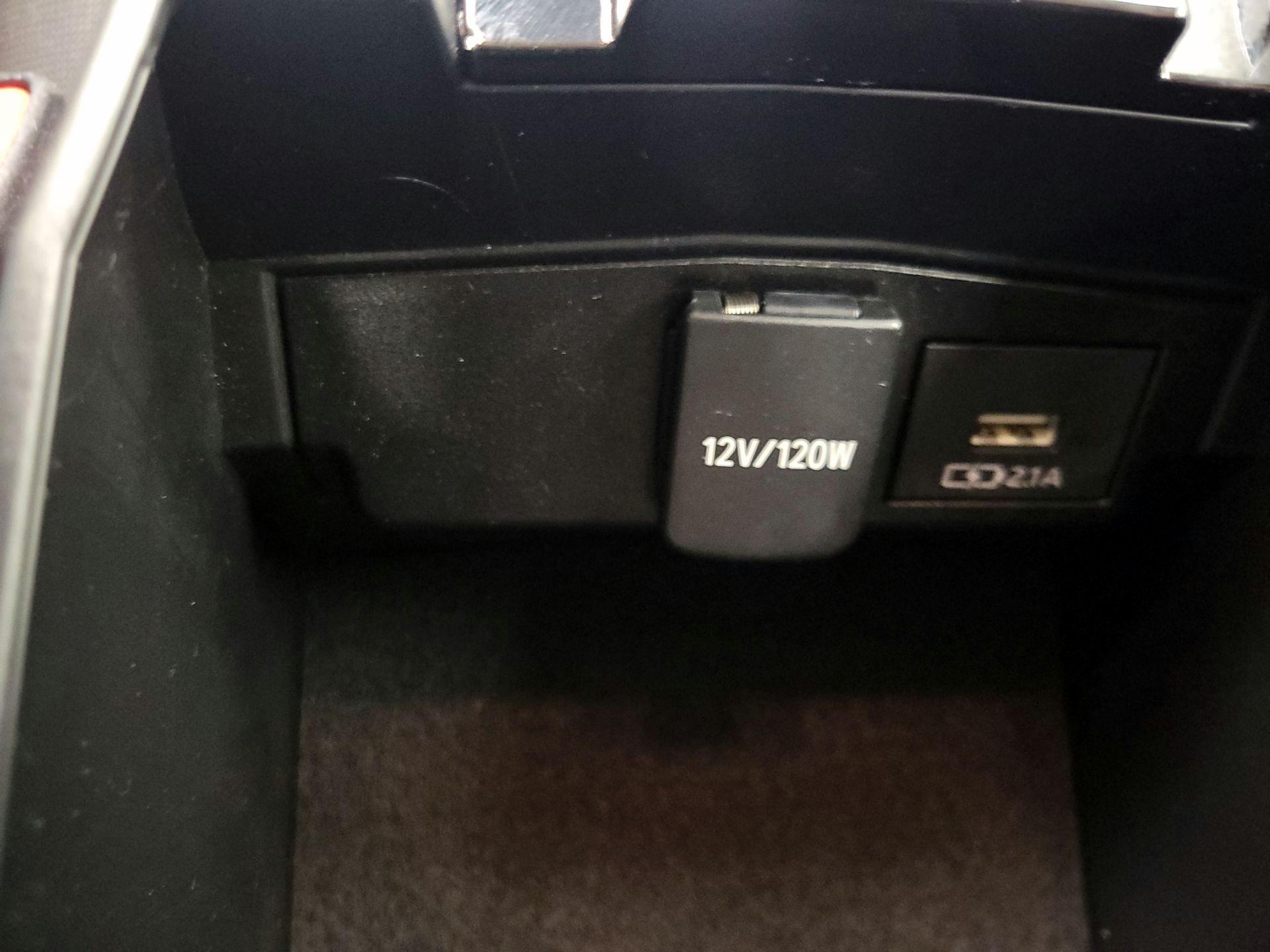 Thumbnail: 2020 Toyota Corolla - 18