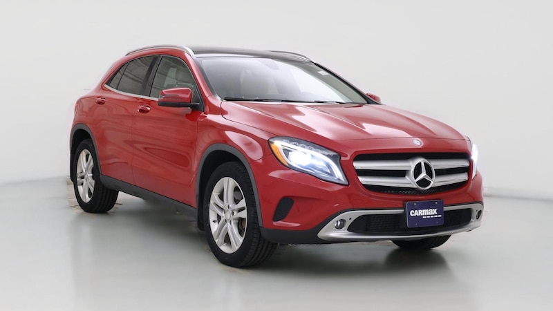 2016 Mercedes-Benz GLA 250 Hero Image