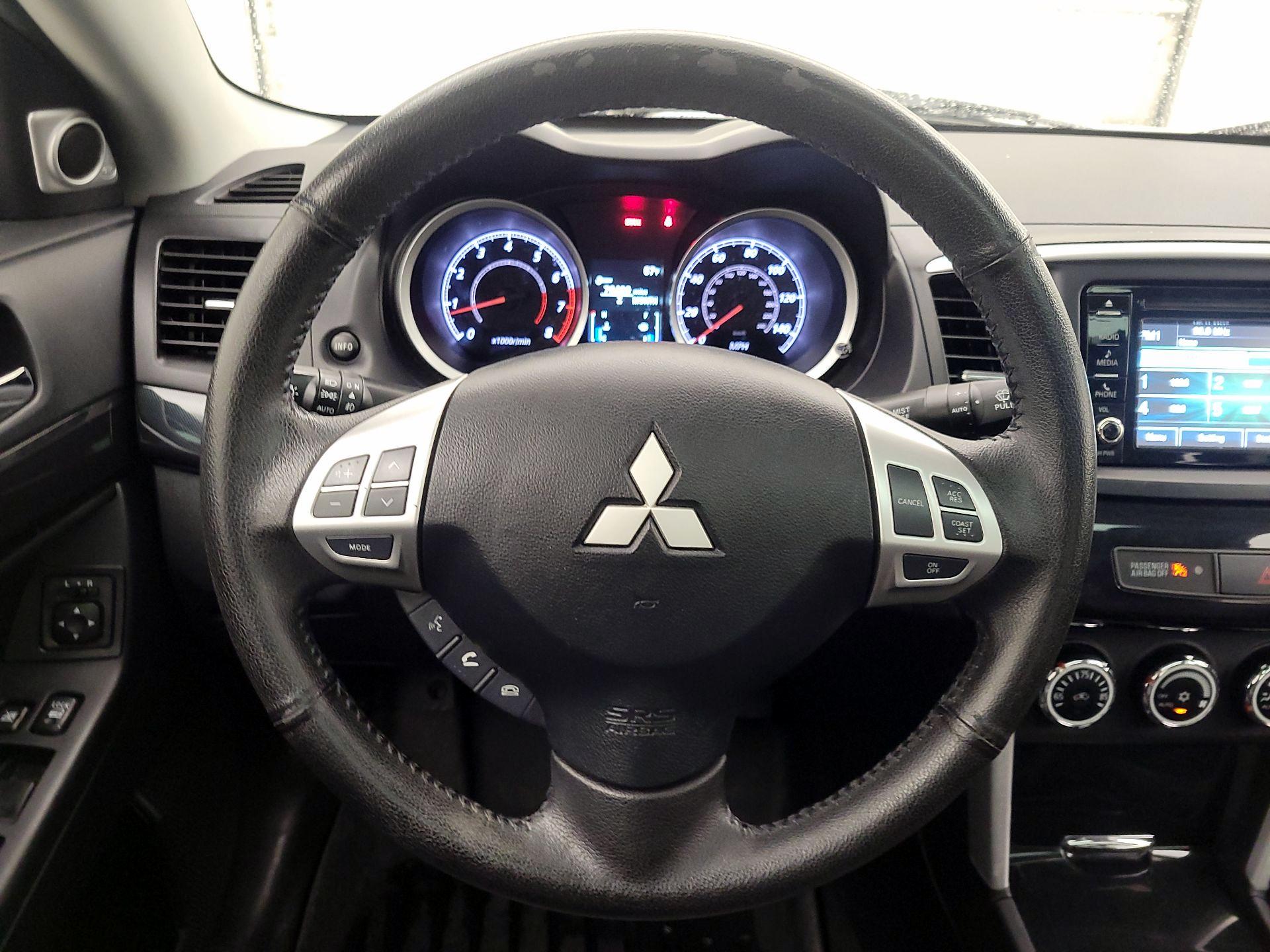 Thumbnail: 2016 Mitsubishi Lancer - 10
