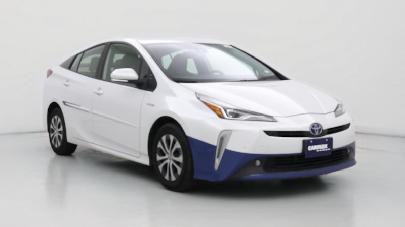 2022 Toyota Prius XLE Hero Image