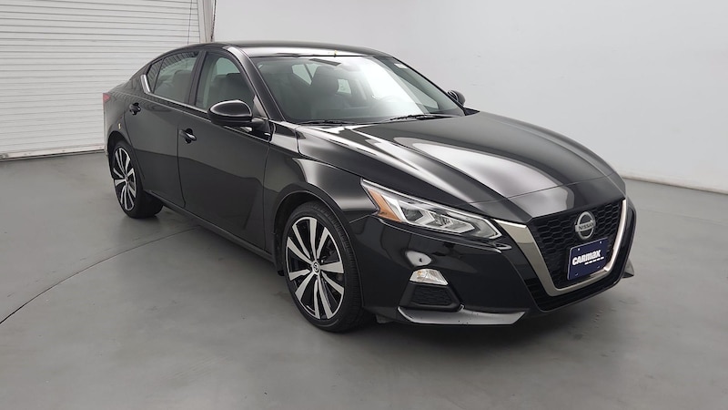 2021 Nissan Altima SR Hero Image