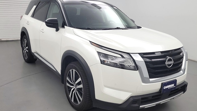 2024 Nissan Pathfinder Platinum Hero Image