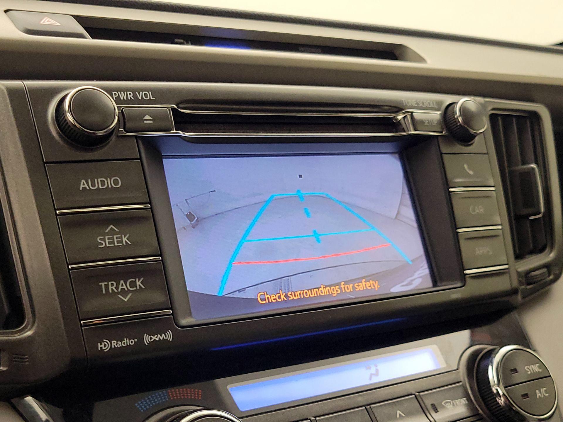 Thumbnail: 2013 Toyota RAV4 - 14