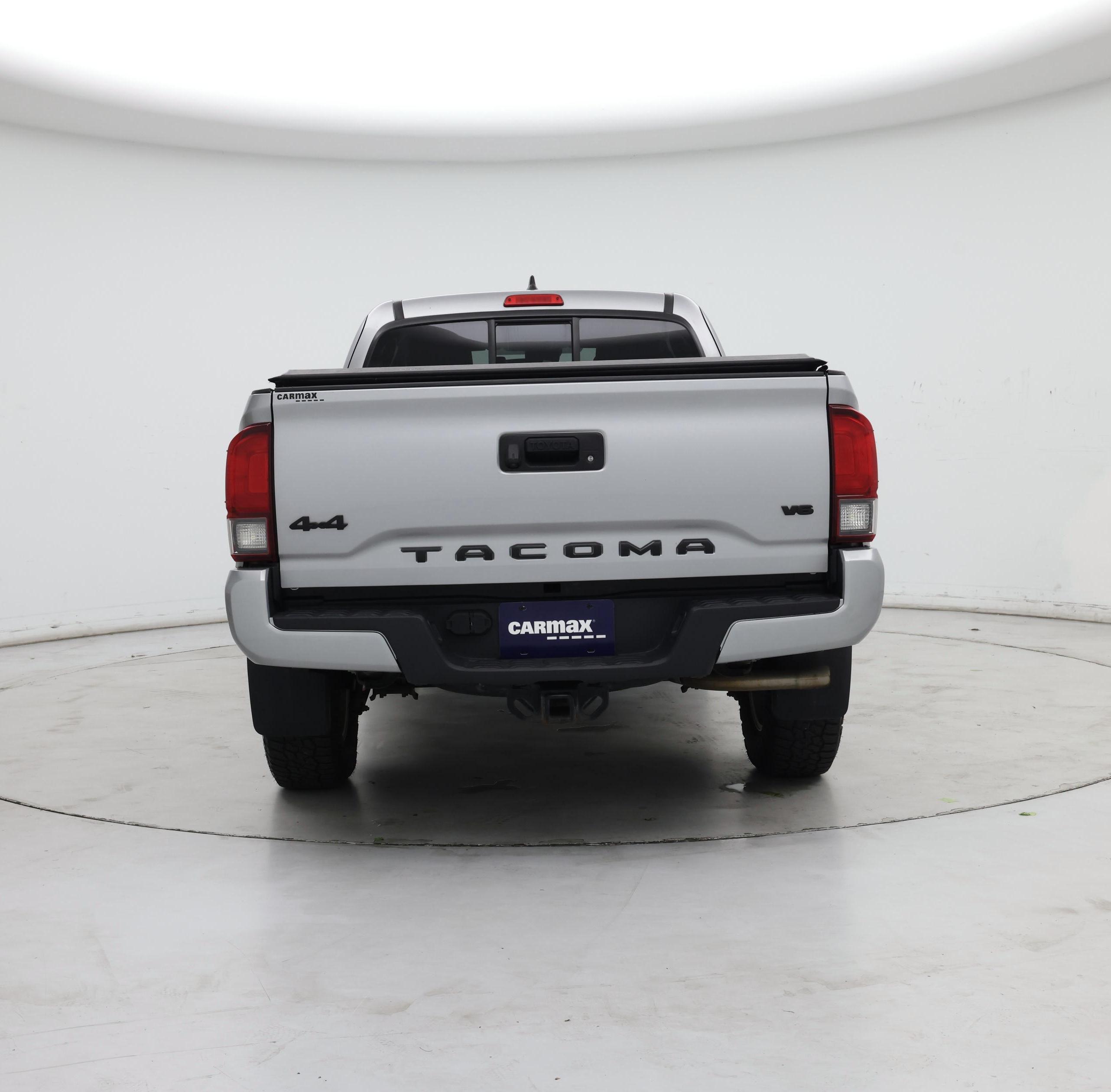 Thumbnail: 2019 Toyota Tacoma - 6