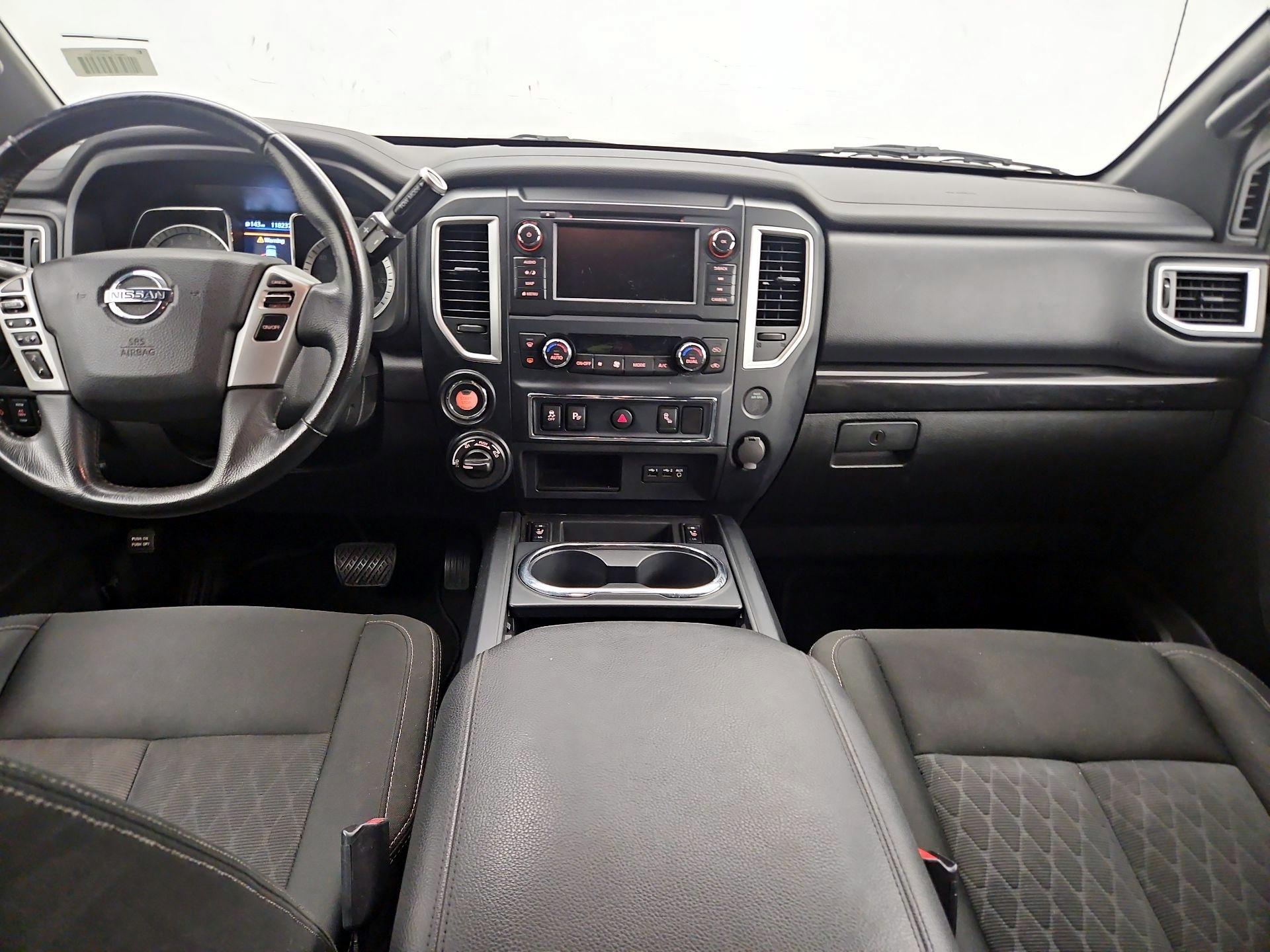 Thumbnail: 2019 Nissan Titan - 9