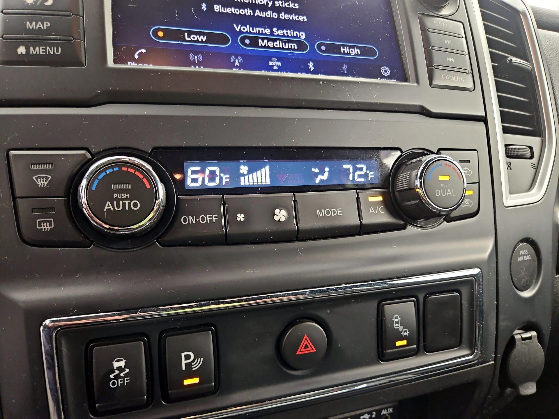 Thumbnail: 2019 Nissan Titan - 16