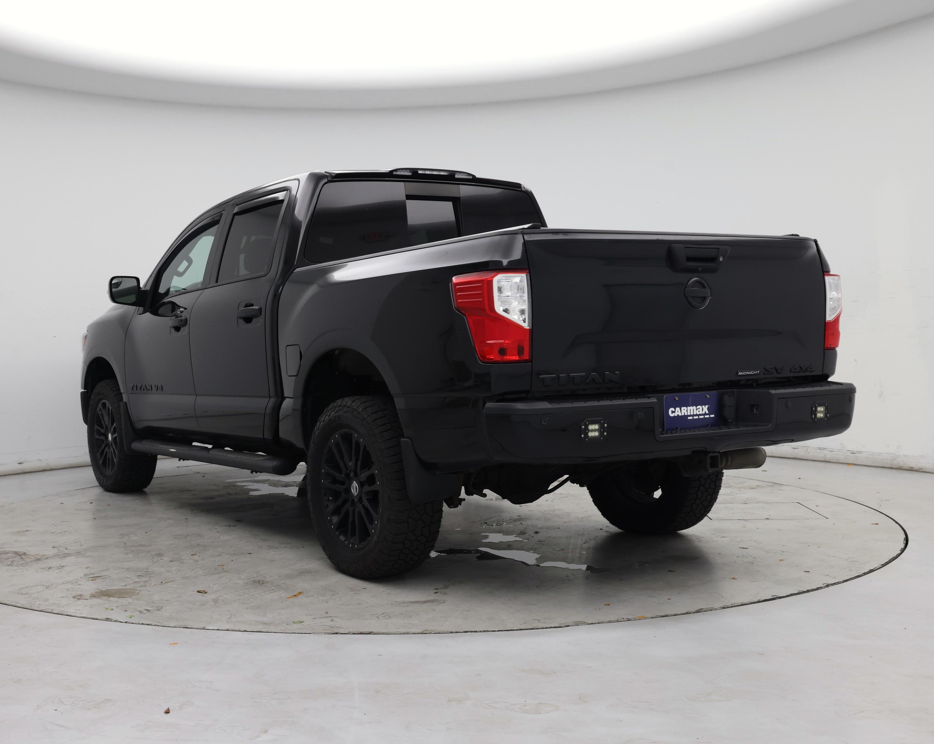 Thumbnail: 2019 Nissan Titan - 2