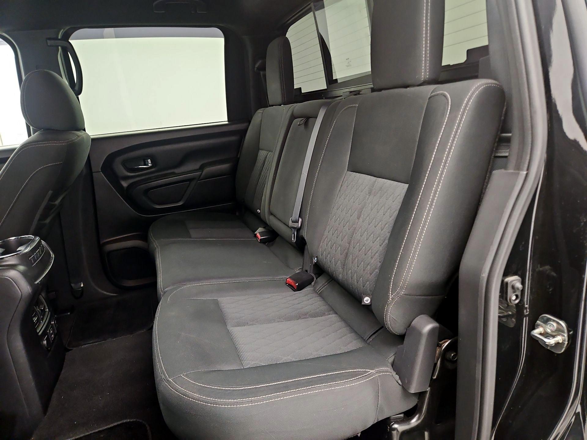 Thumbnail: 2019 Nissan Titan - 19