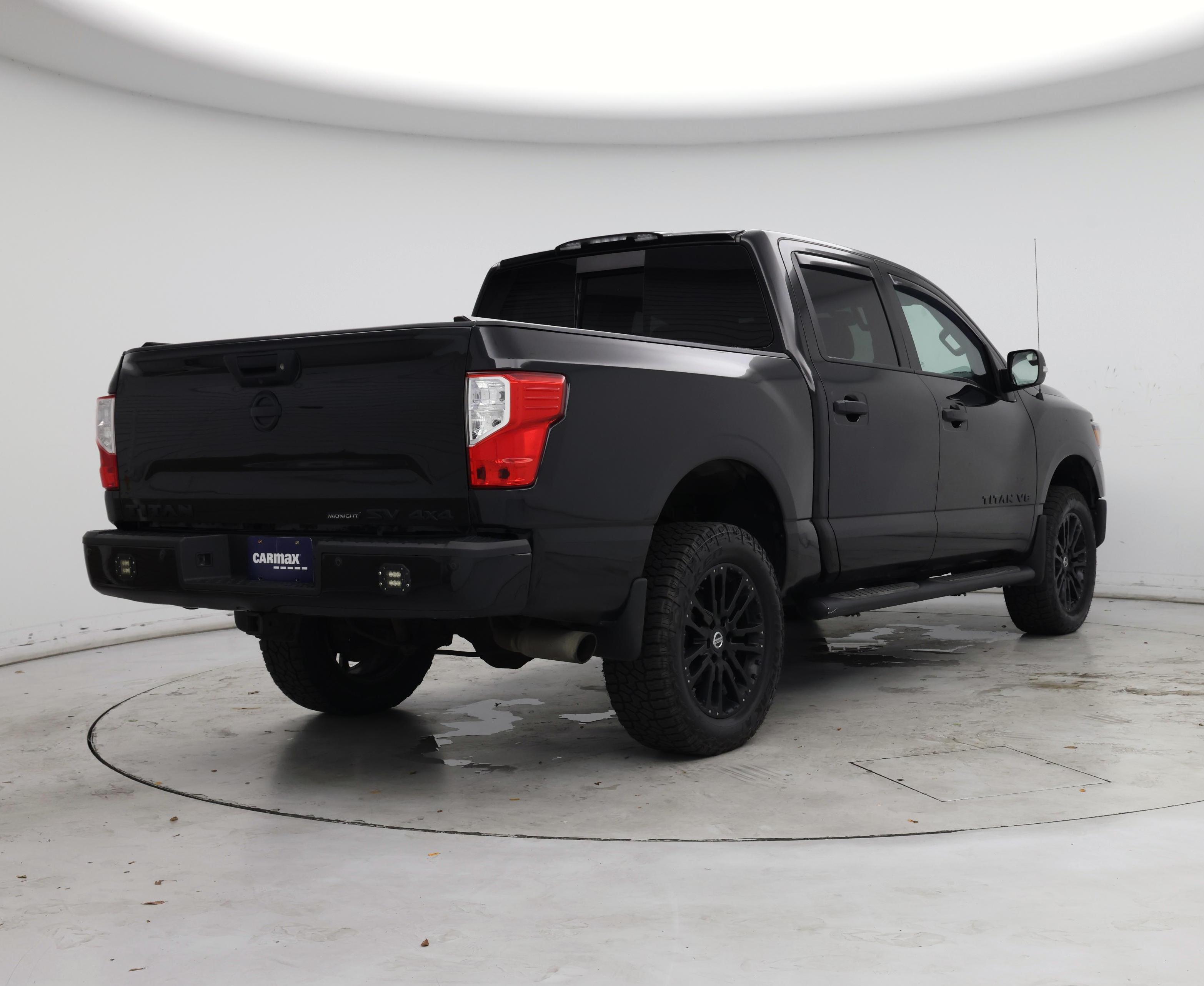Thumbnail: 2019 Nissan Titan - 8