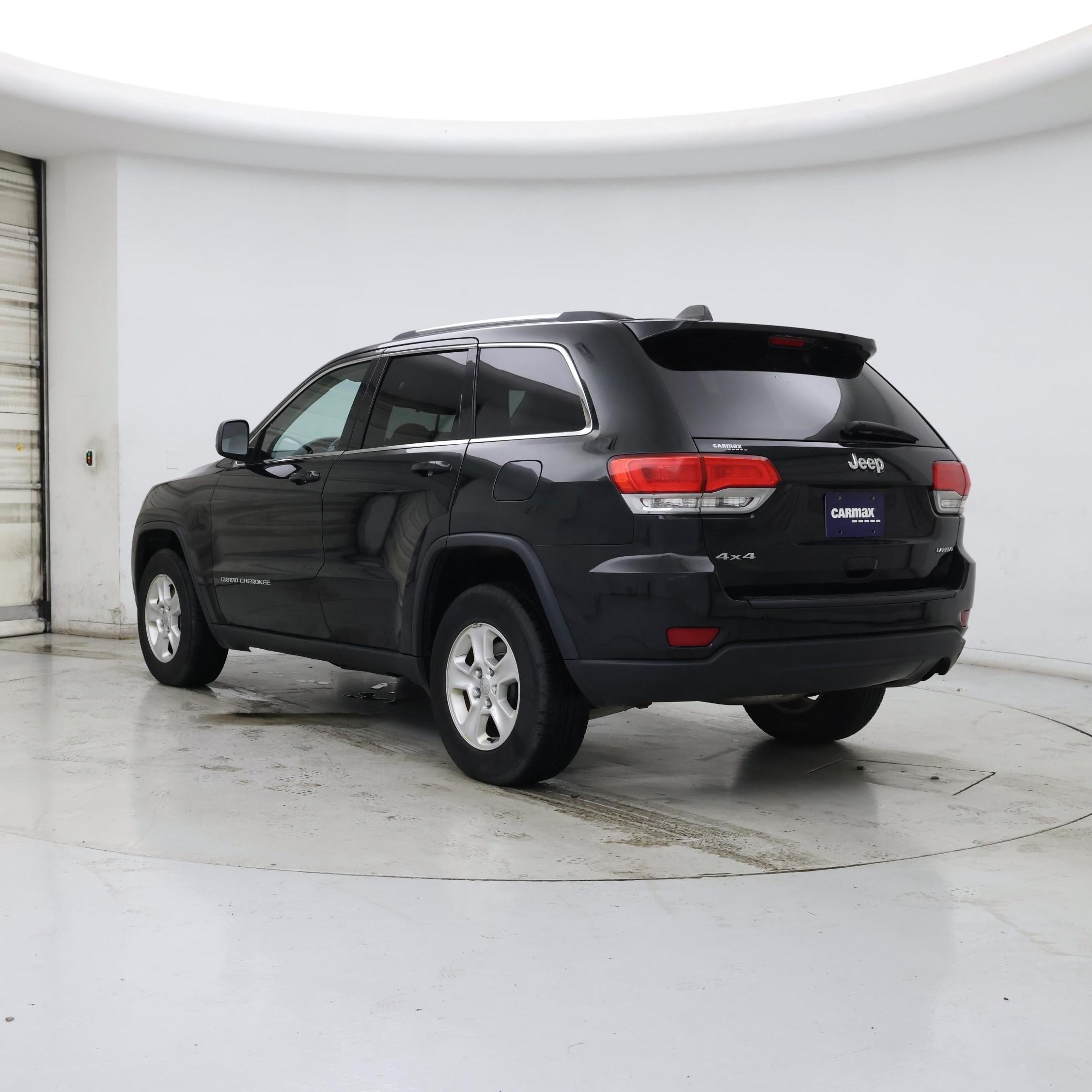 Thumbnail: 2014 Jeep Grand Cherokee - 2