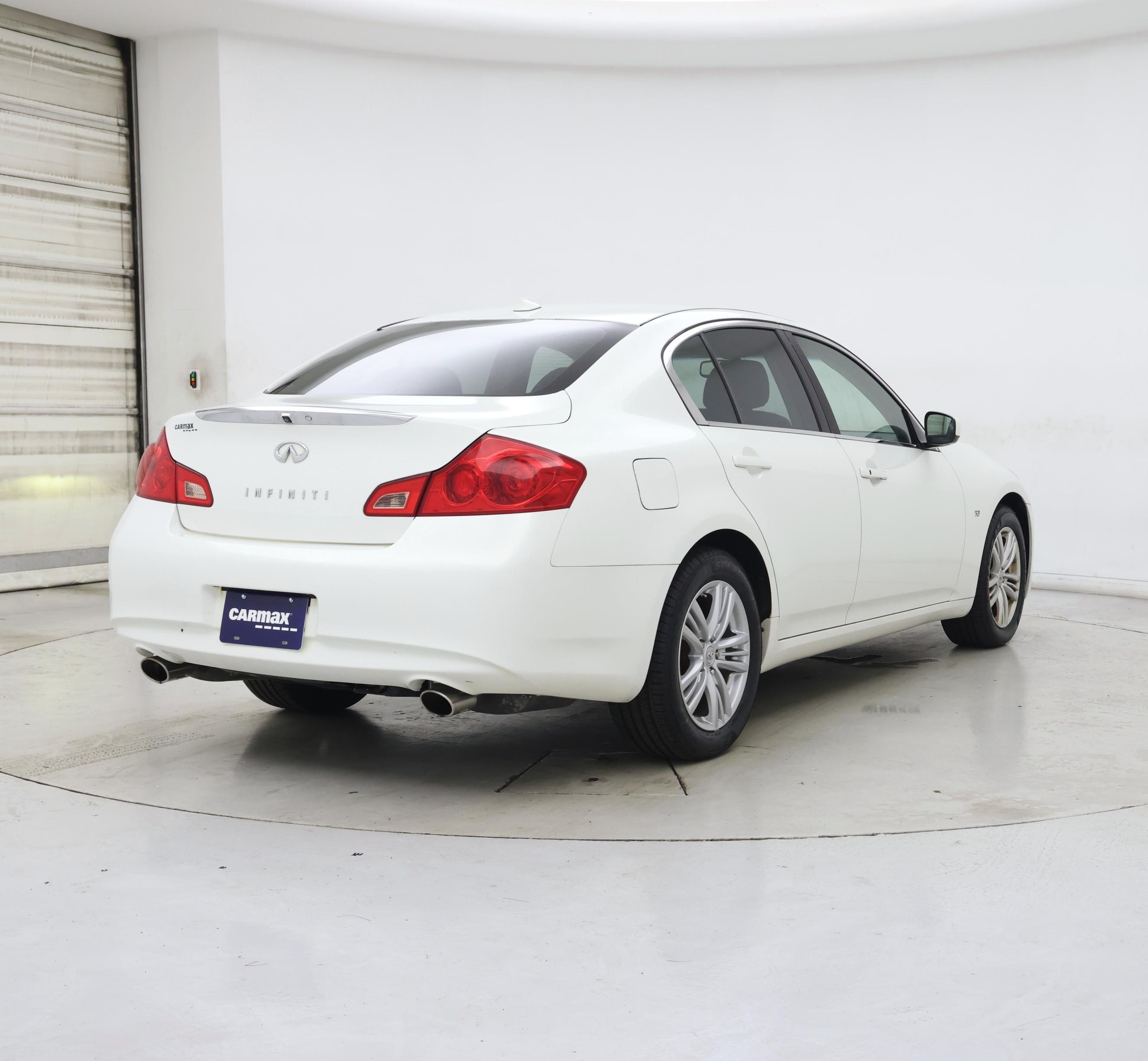 Thumbnail: 2015 INFINITI  - 8