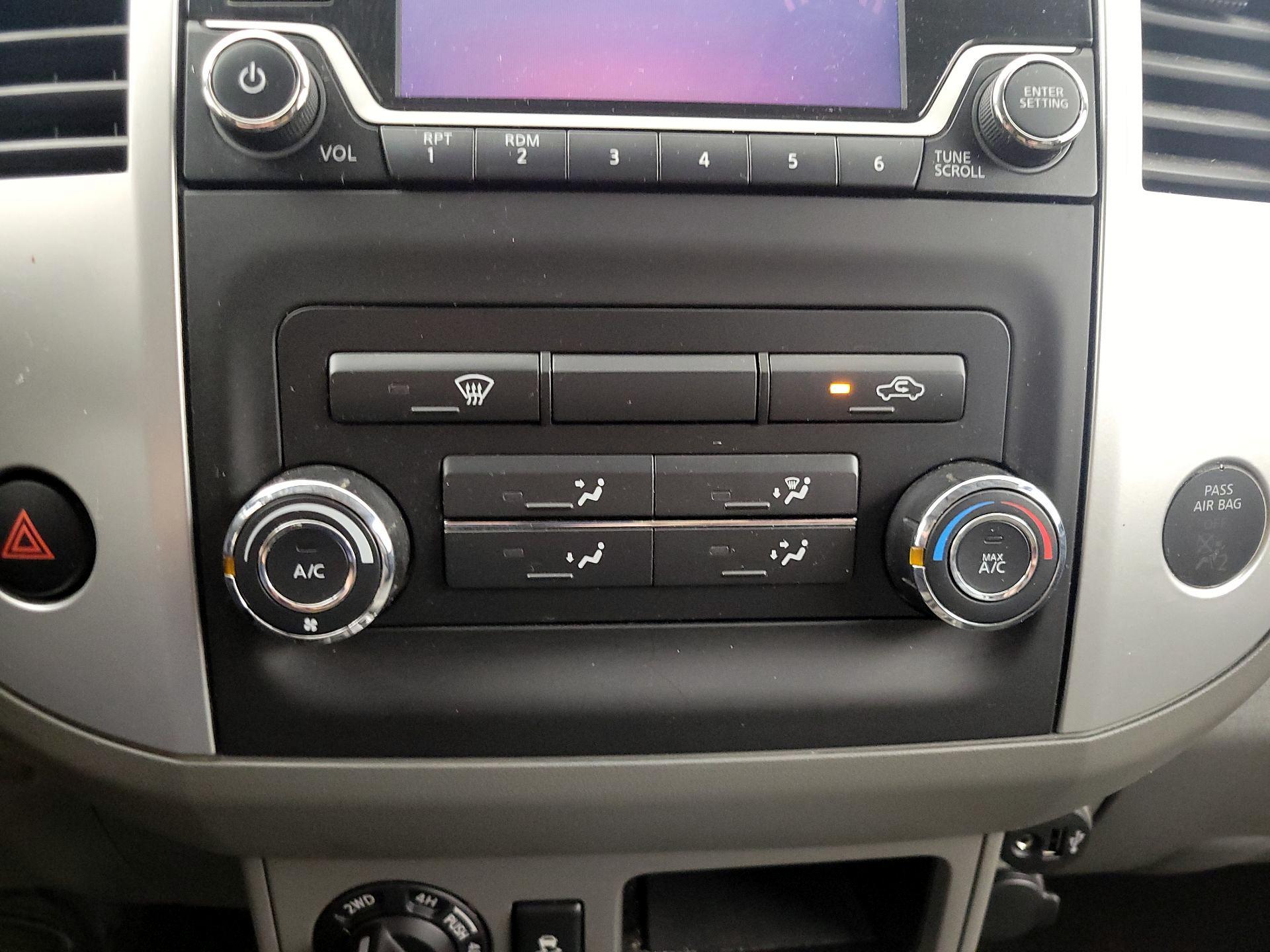 Thumbnail: 2018 Nissan Frontier - 16