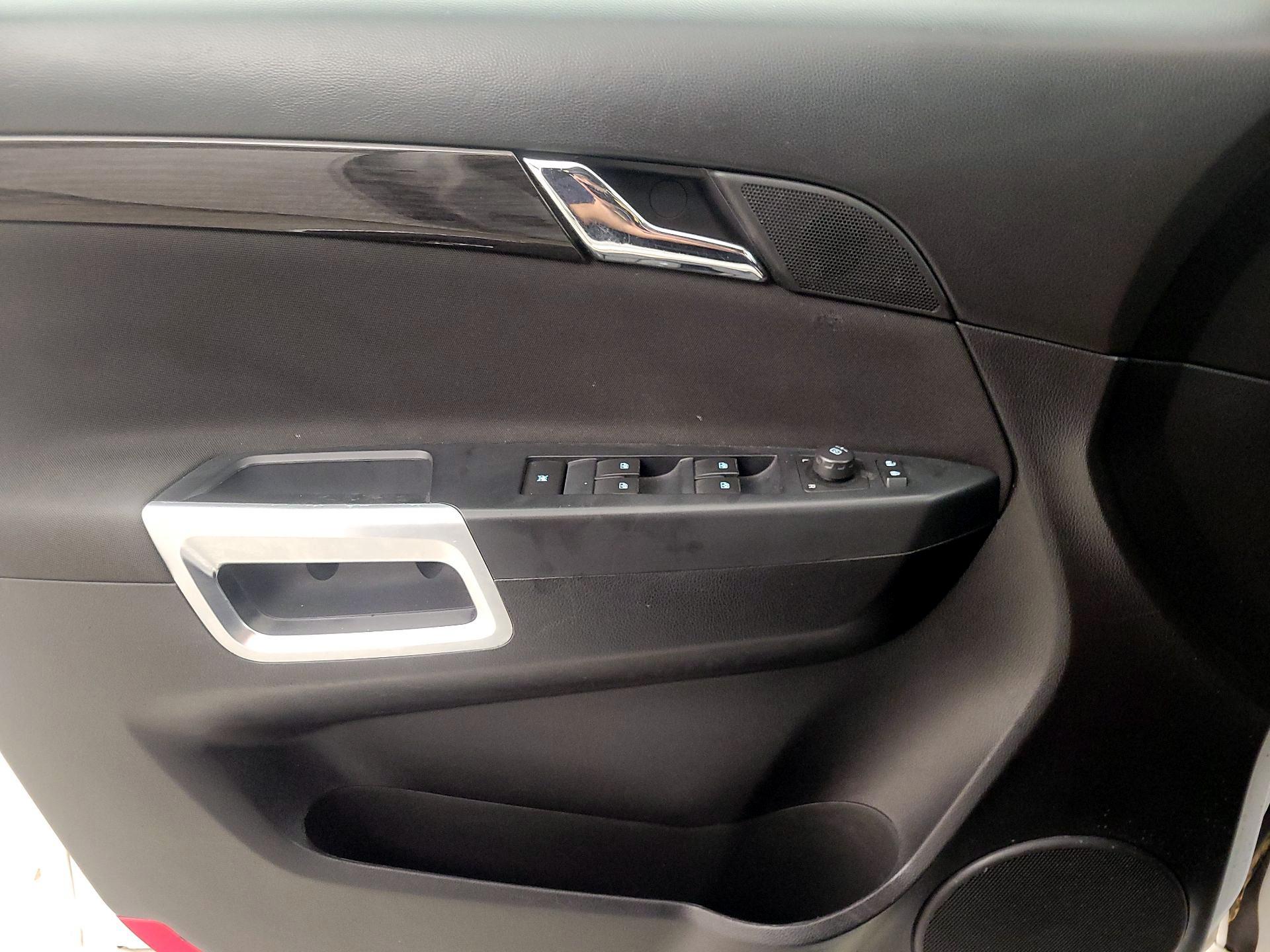 Thumbnail: 2014 Chevrolet Captiva Sport - 12