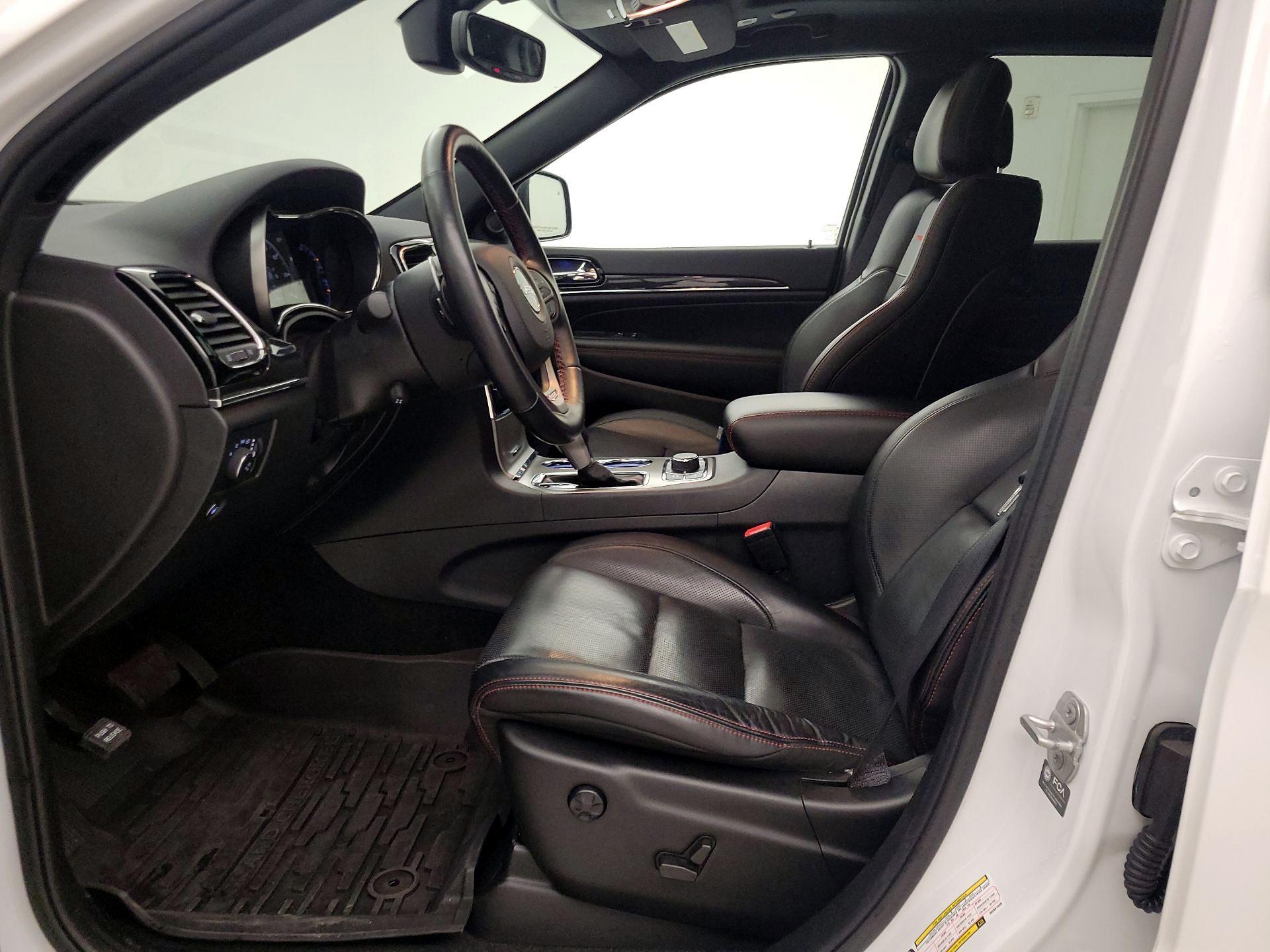 Thumbnail: 2021 Jeep Grand Cherokee - 11