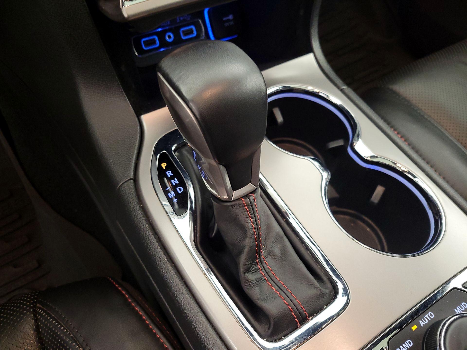 Thumbnail: 2021 Jeep Grand Cherokee - 15