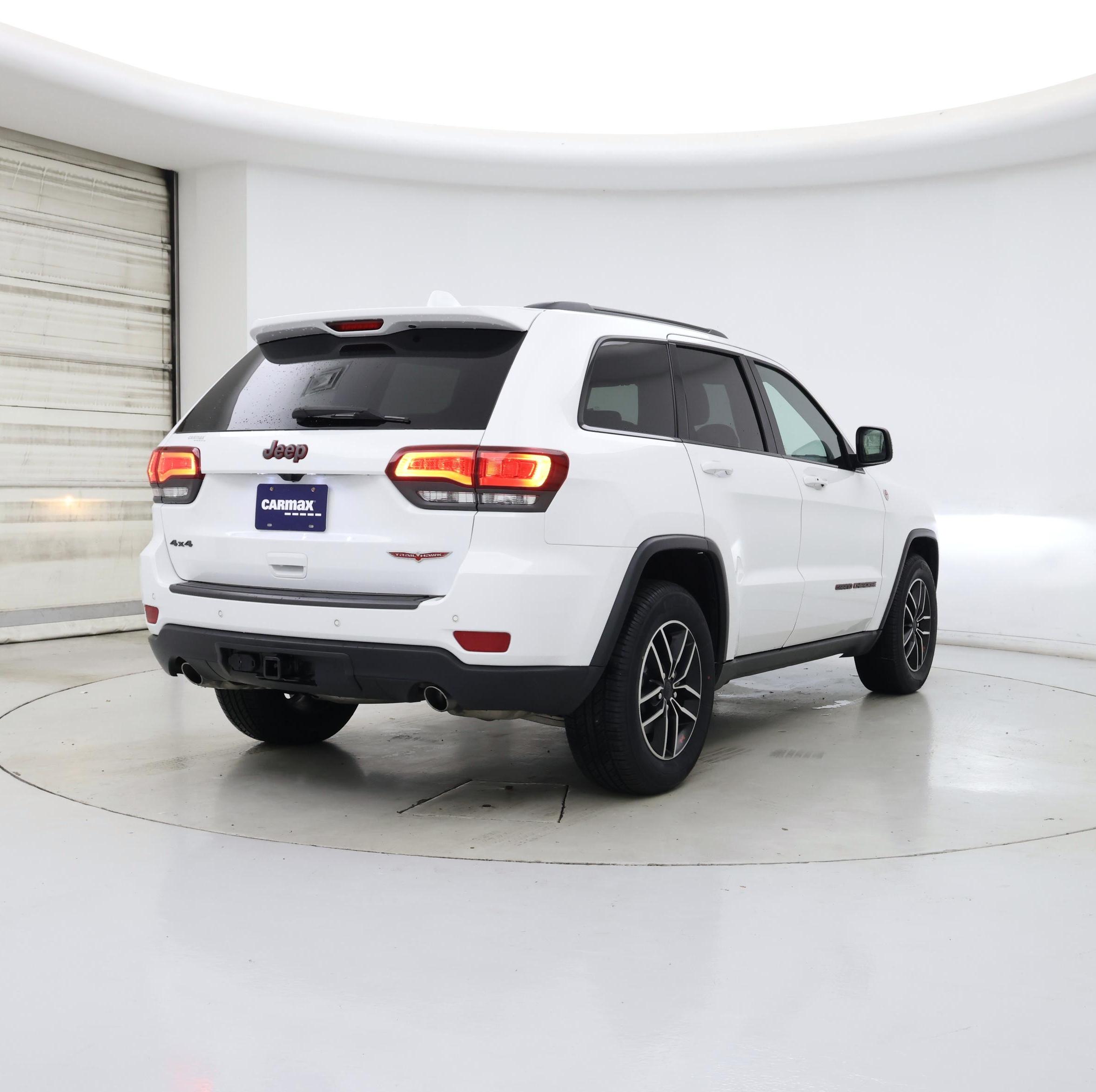 Thumbnail: 2021 Jeep Grand Cherokee - 8