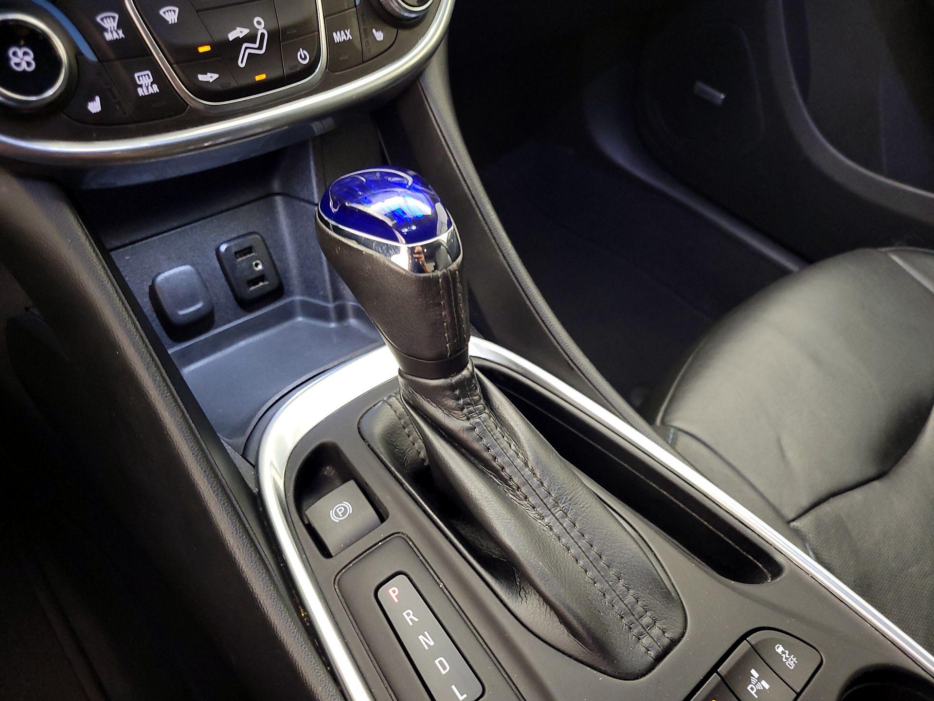 Thumbnail: 2017 Chevrolet Volt - 17