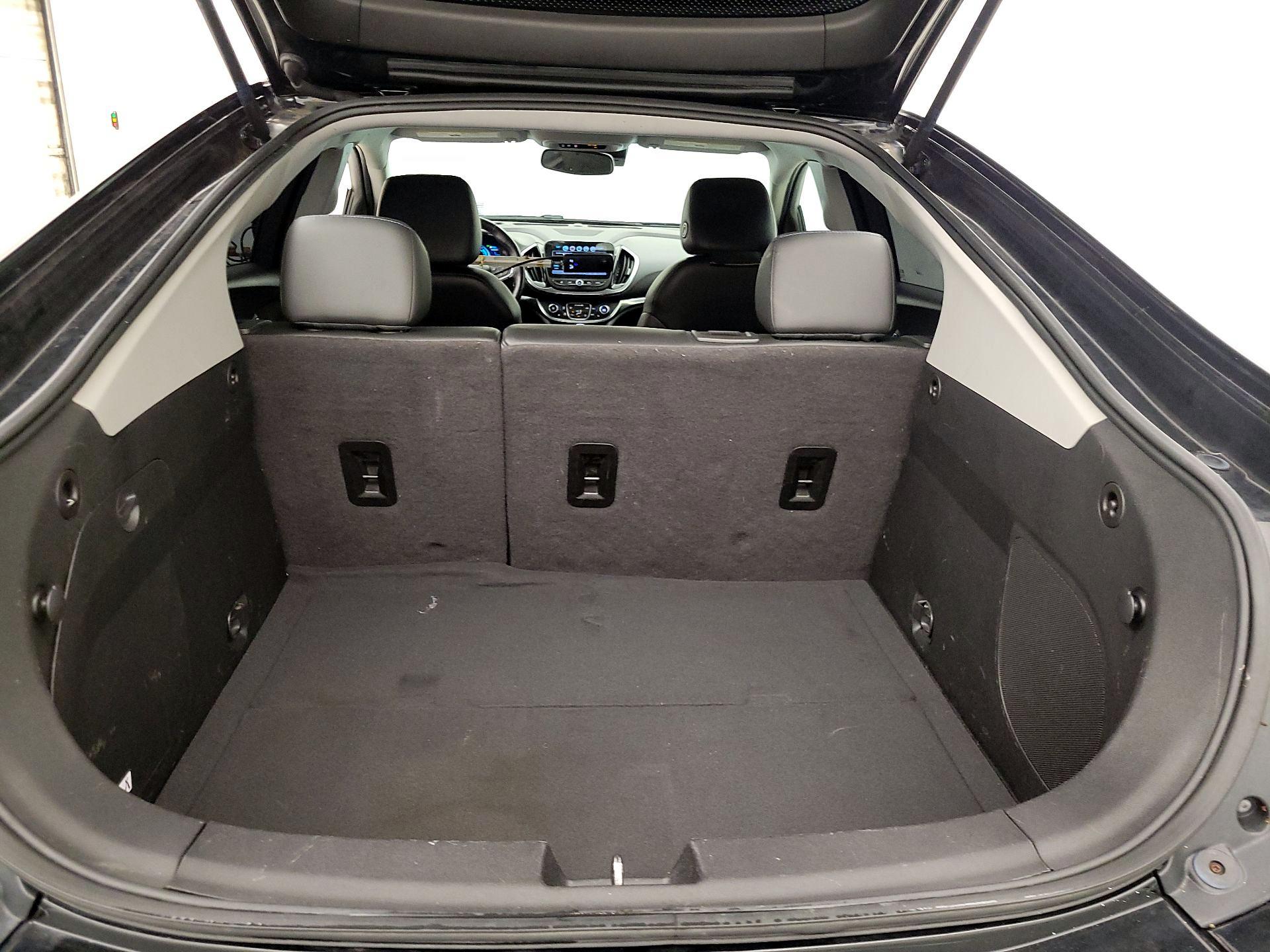 Thumbnail: 2017 Chevrolet Volt - 20