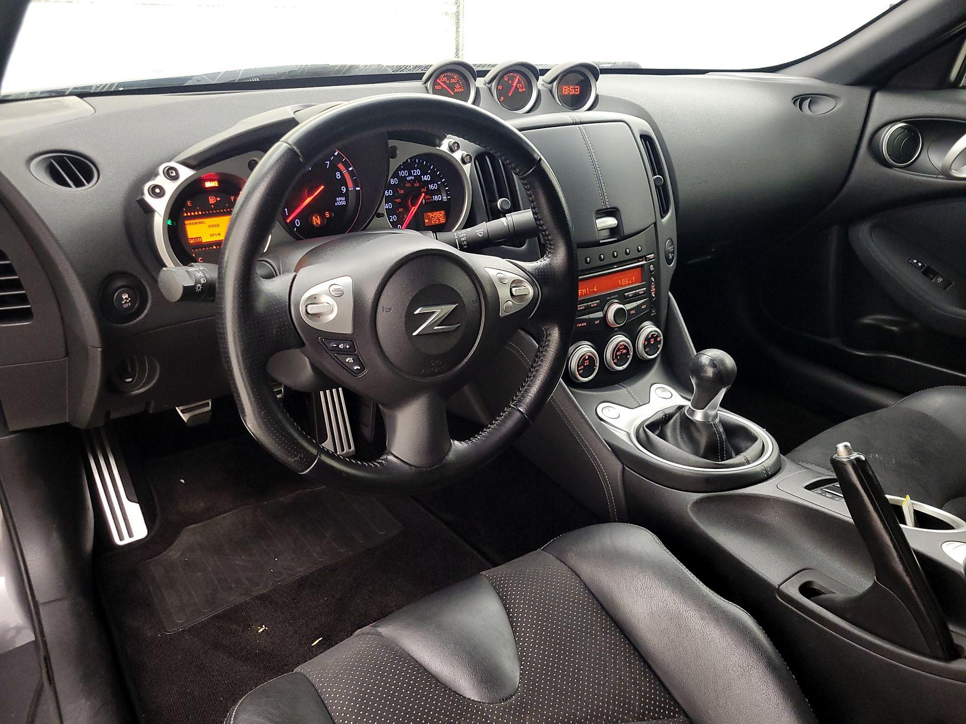 Thumbnail: 2013 Nissan Z - 9