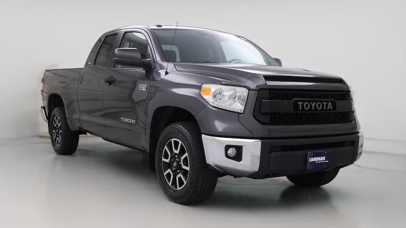 2017 Toyota Tundra SR5 Hero Image