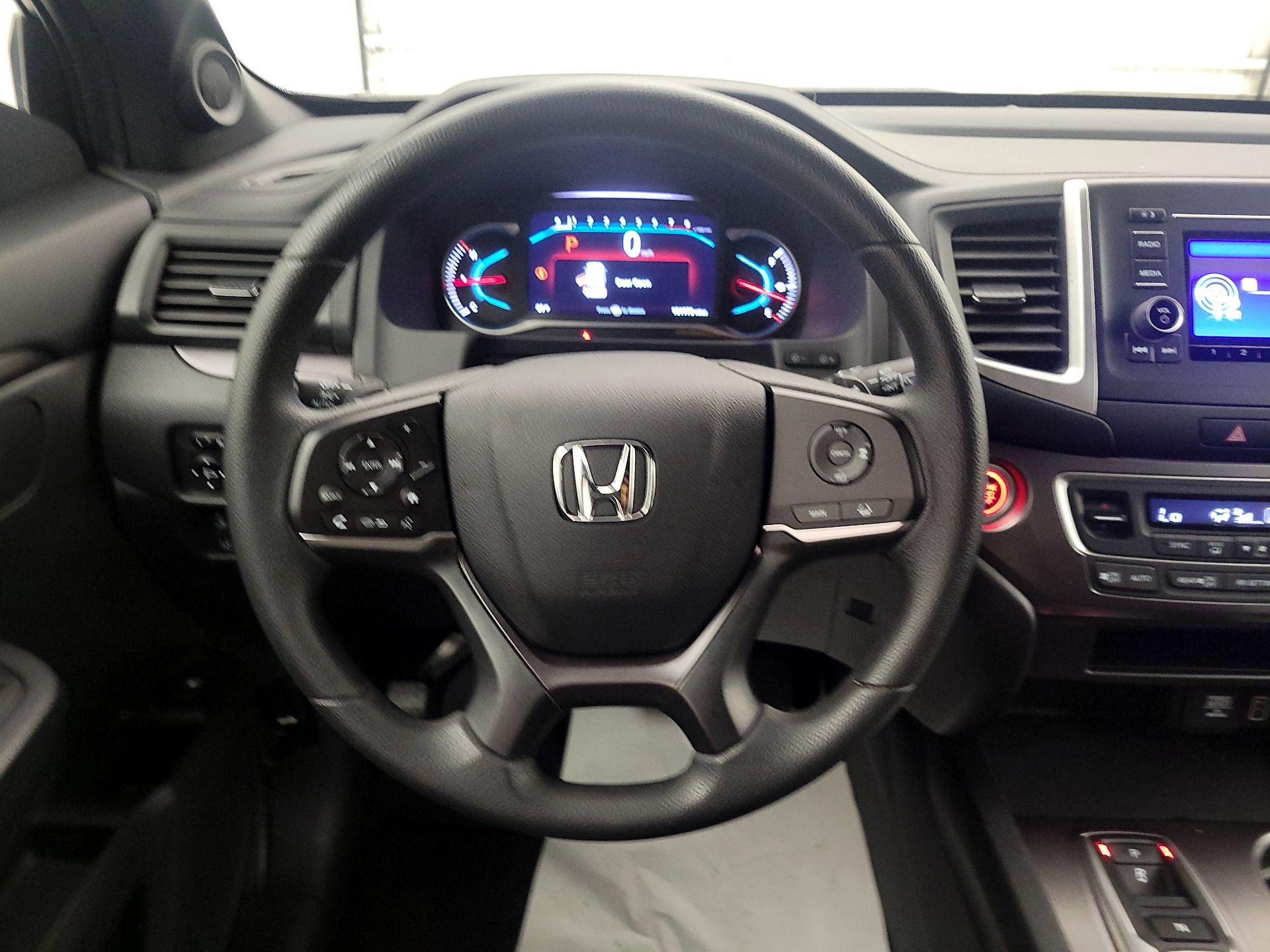 Thumbnail: 2019 Honda Passport - 10