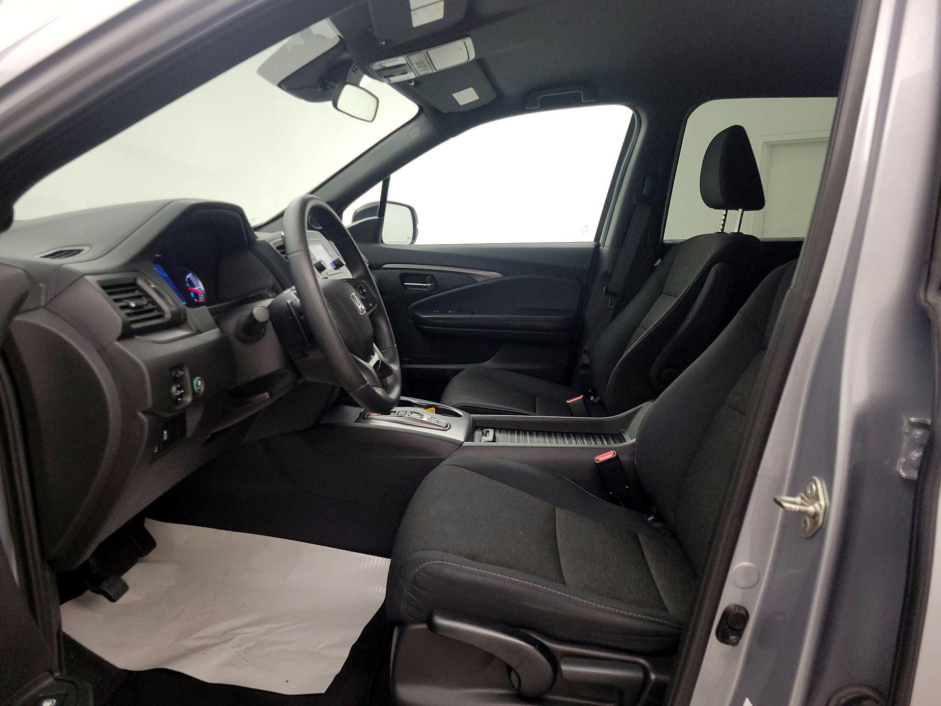 Thumbnail: 2019 Honda Passport - 11