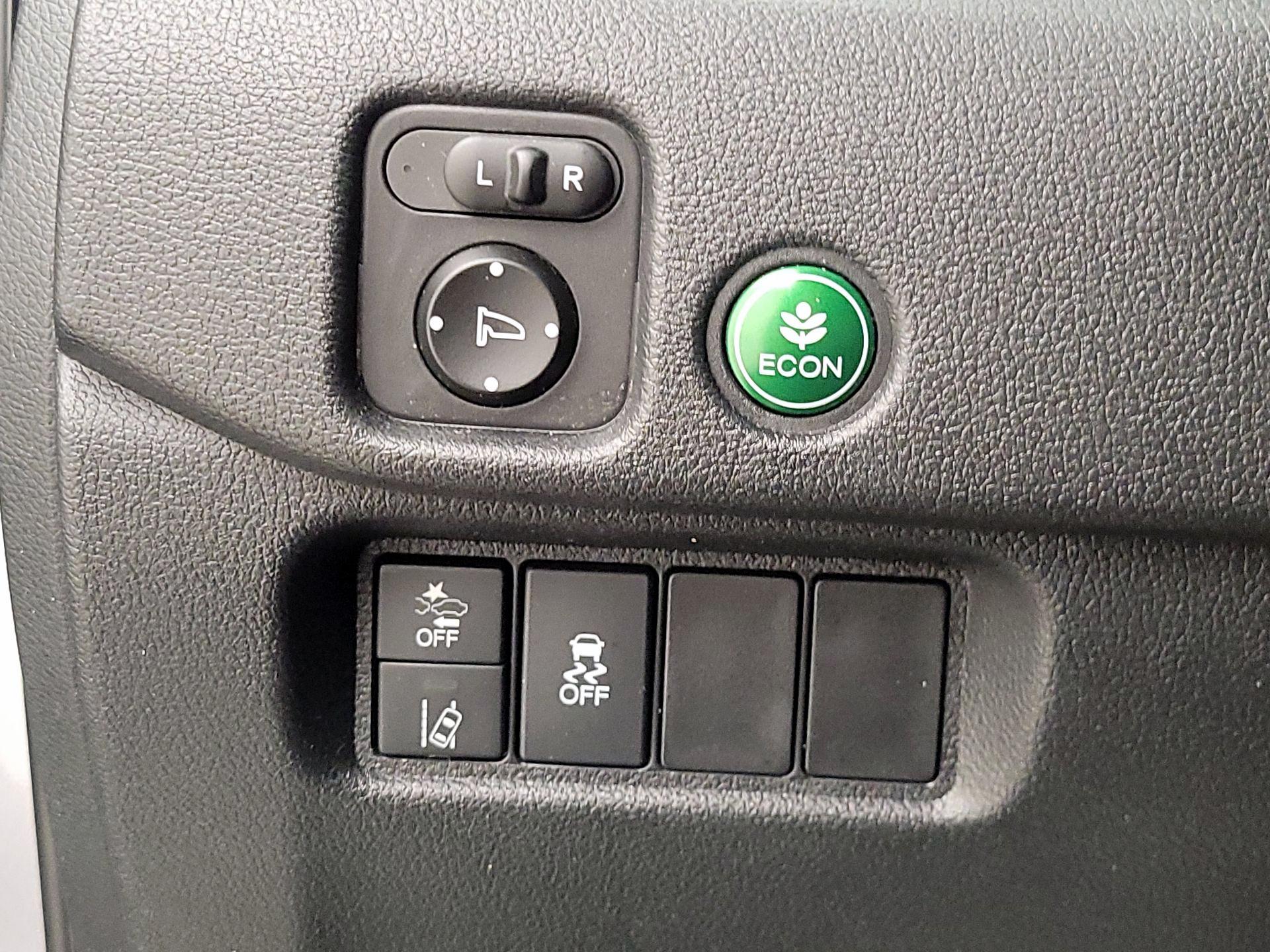 Thumbnail: 2019 Honda Passport - 13