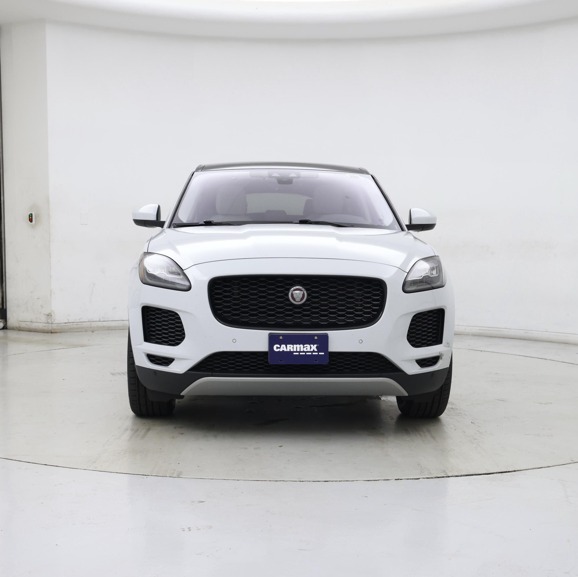 Thumbnail: 2019 Jaguar E-Pace - 5