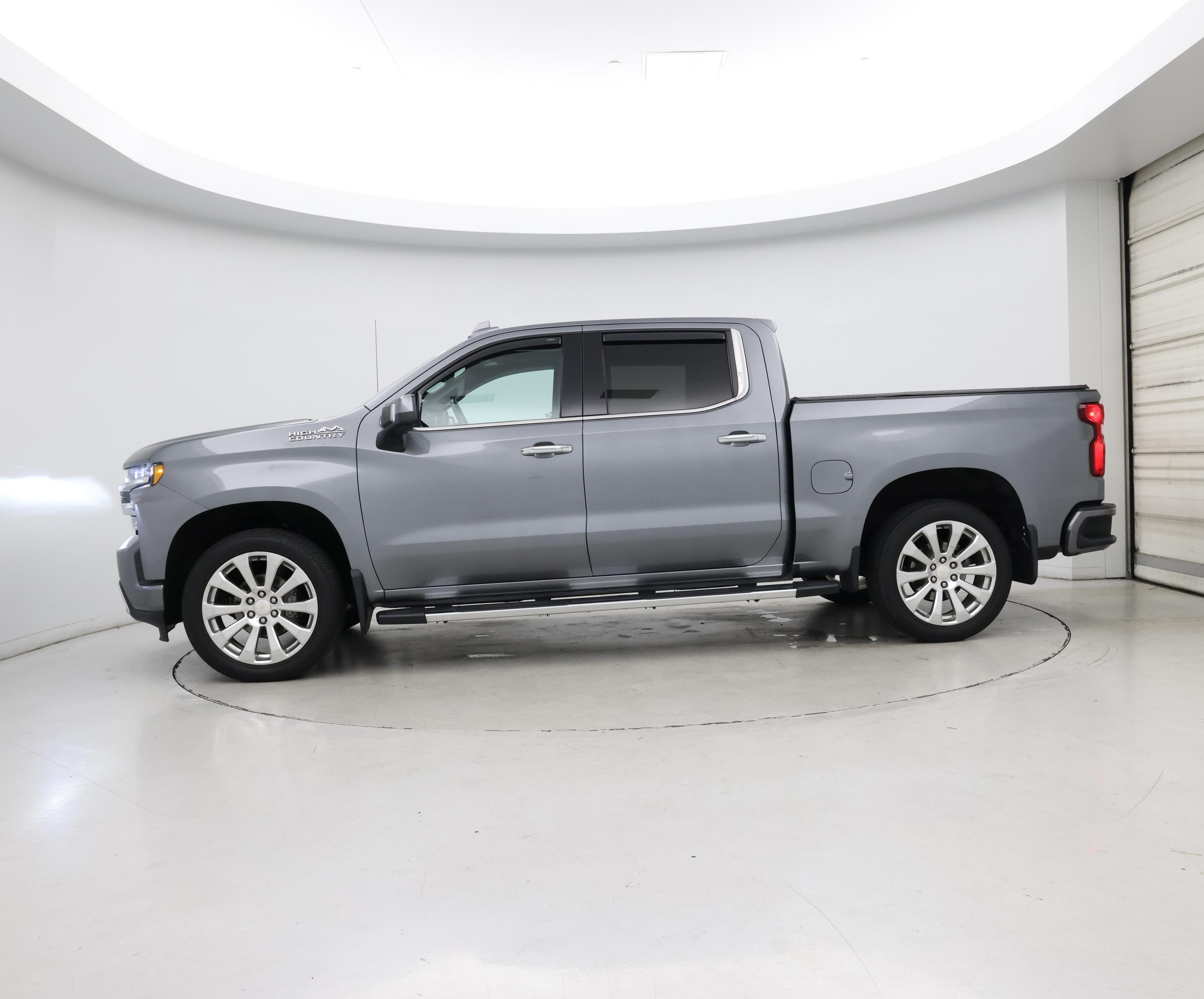 Thumbnail: 2021 Chevrolet Silverado 1500 - 3