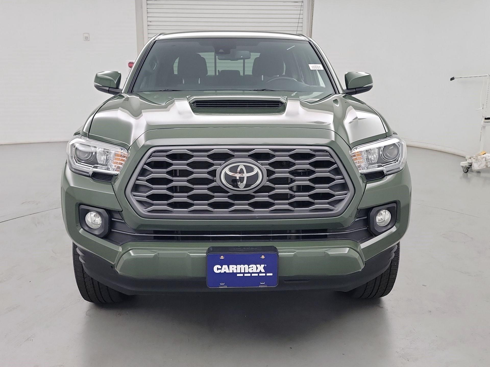 Thumbnail: 2022 Toyota Tacoma - 2