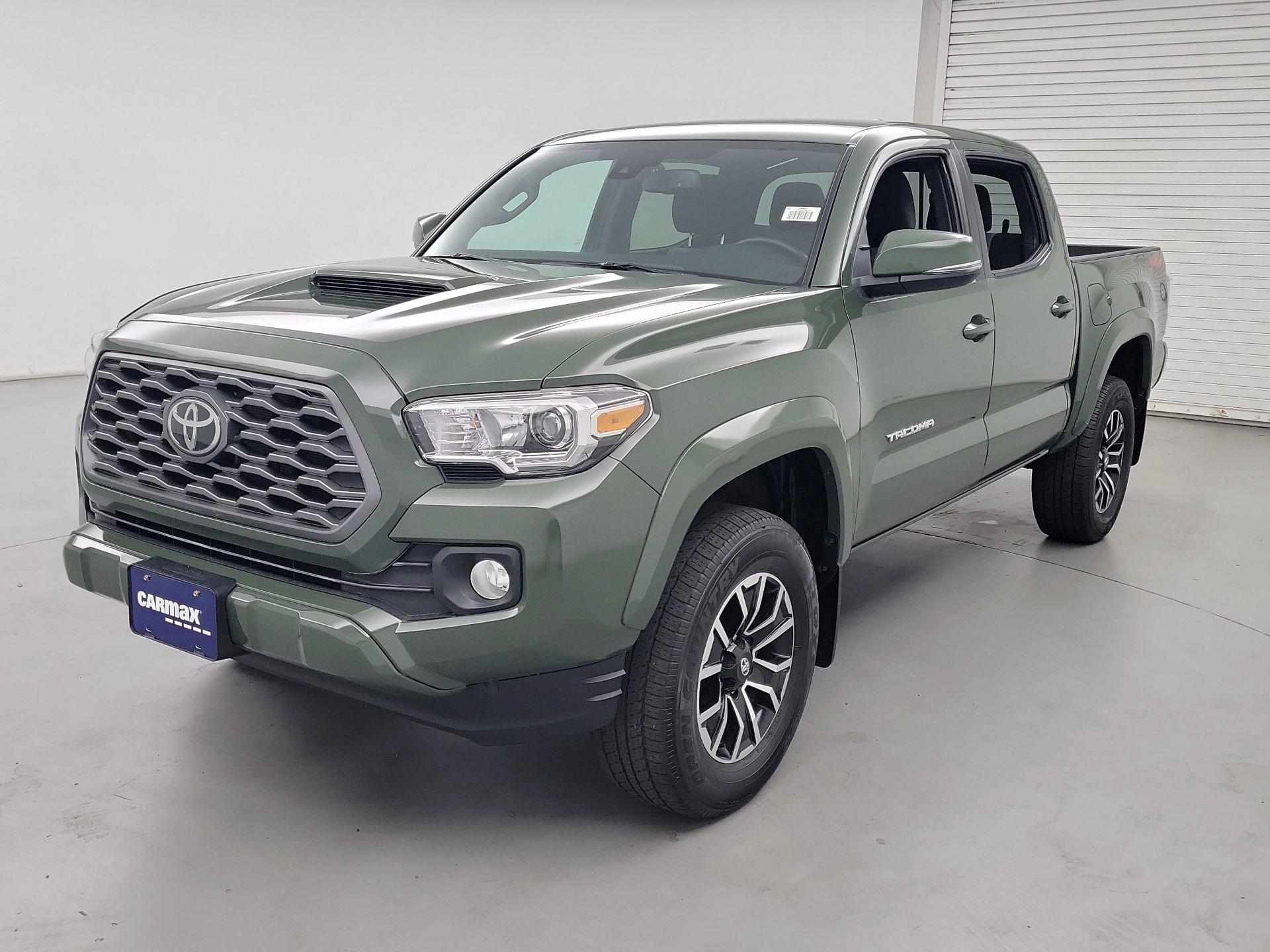 Thumbnail: 2022 Toyota Tacoma - 3