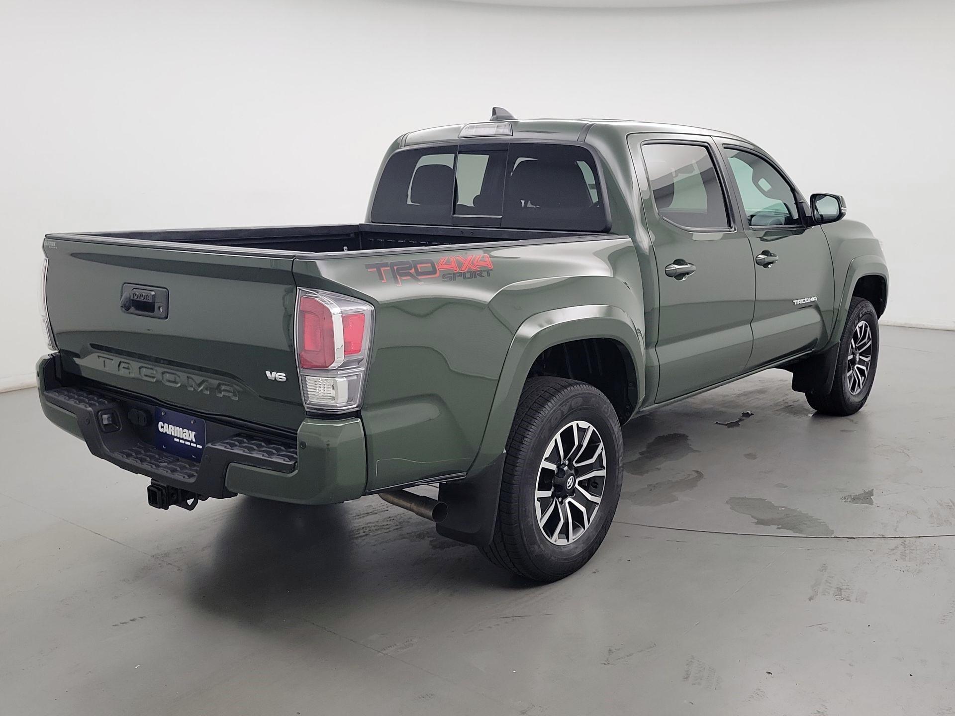 Thumbnail: 2022 Toyota Tacoma - 5