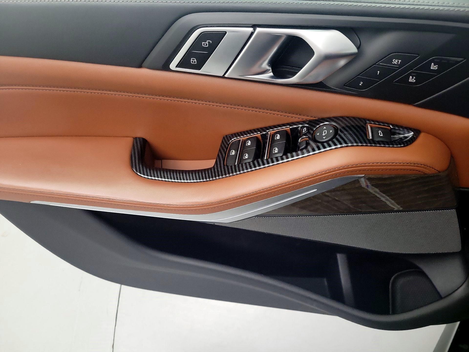 Thumbnail: 2019 BMW X5 - 10