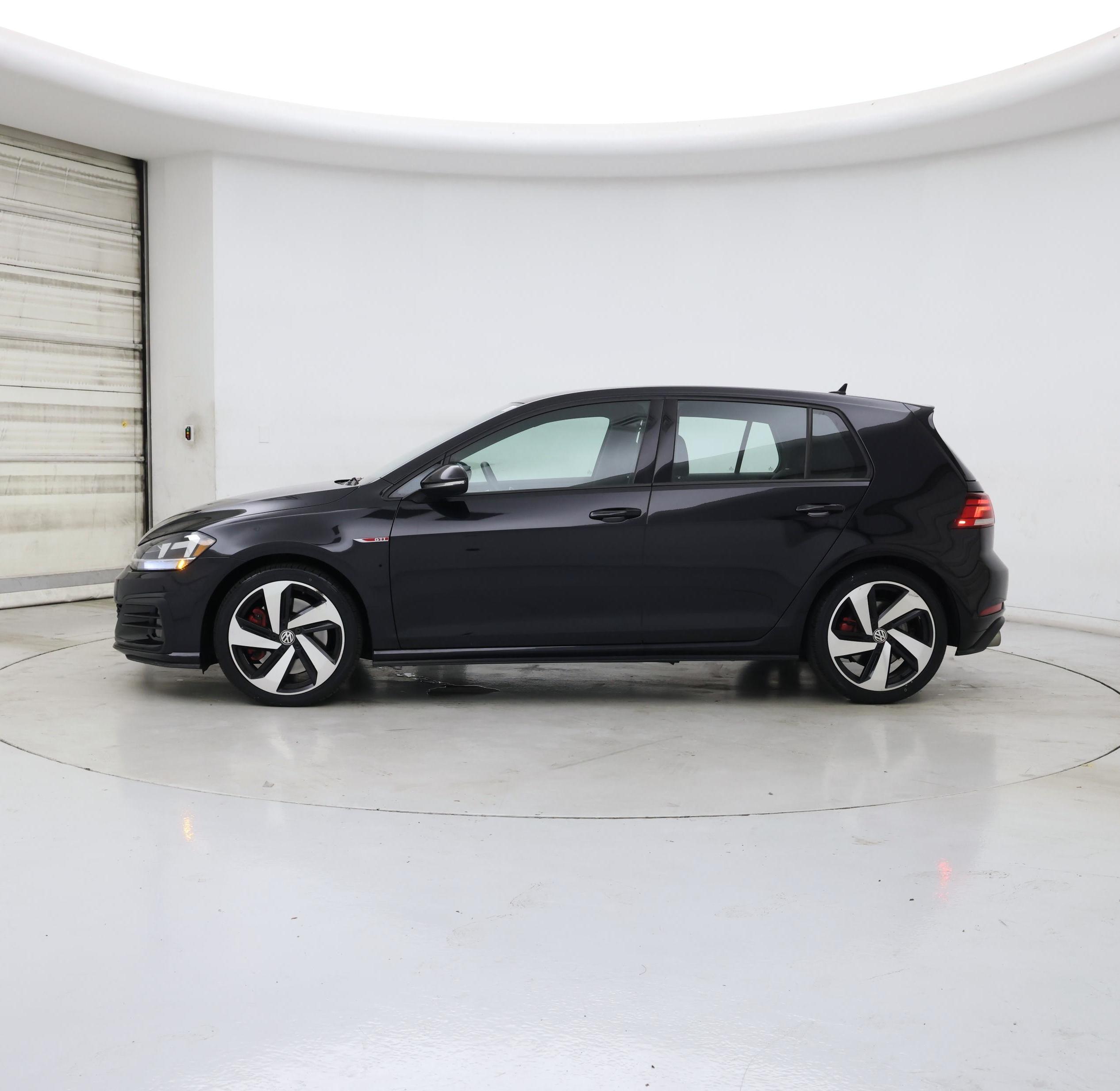 Thumbnail: 2020 Volkswagen Golf - 3