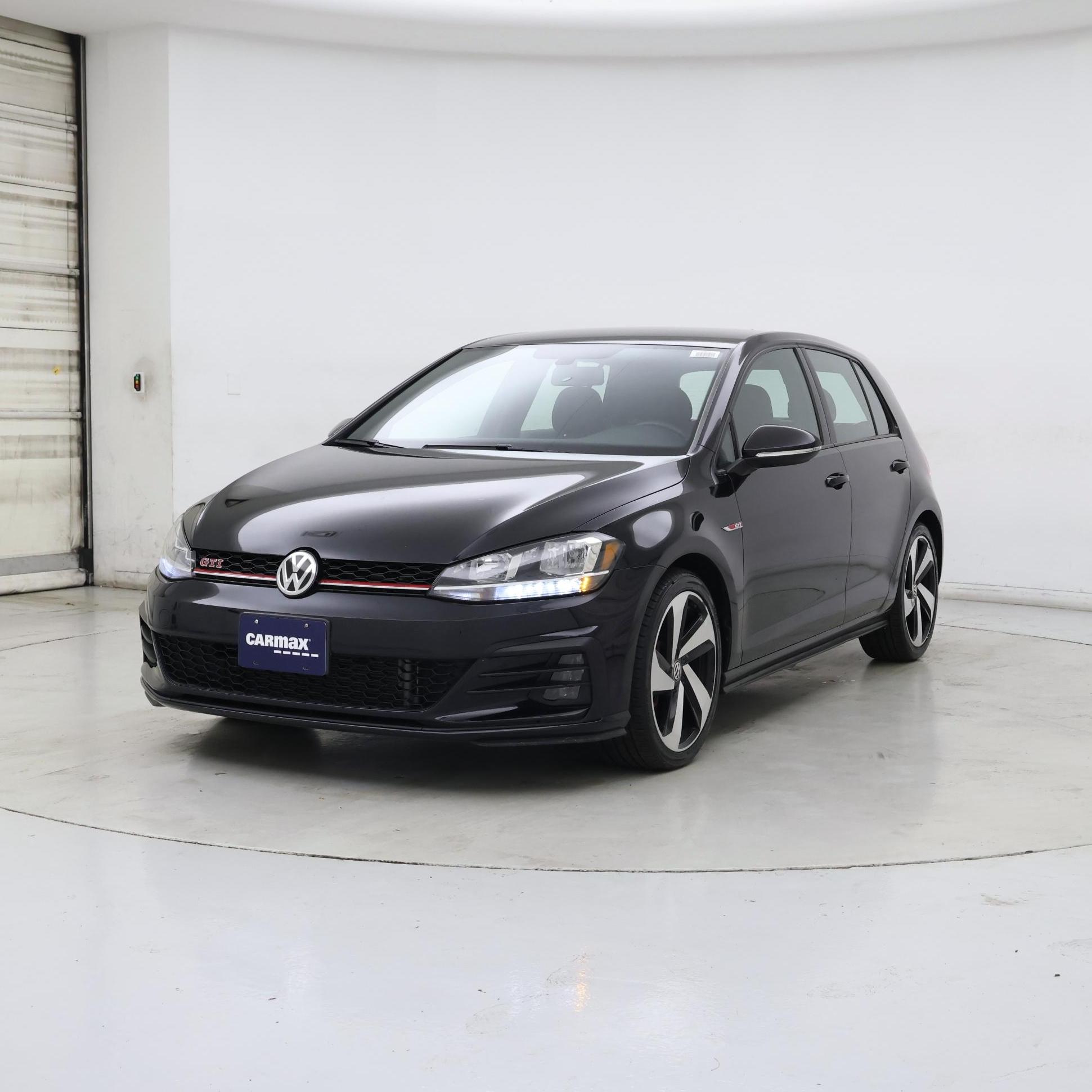 Thumbnail: 2020 Volkswagen Golf - 4