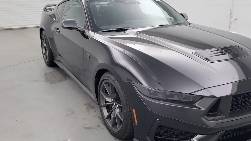 2024 Ford Mustang Dark Horse Hero Image