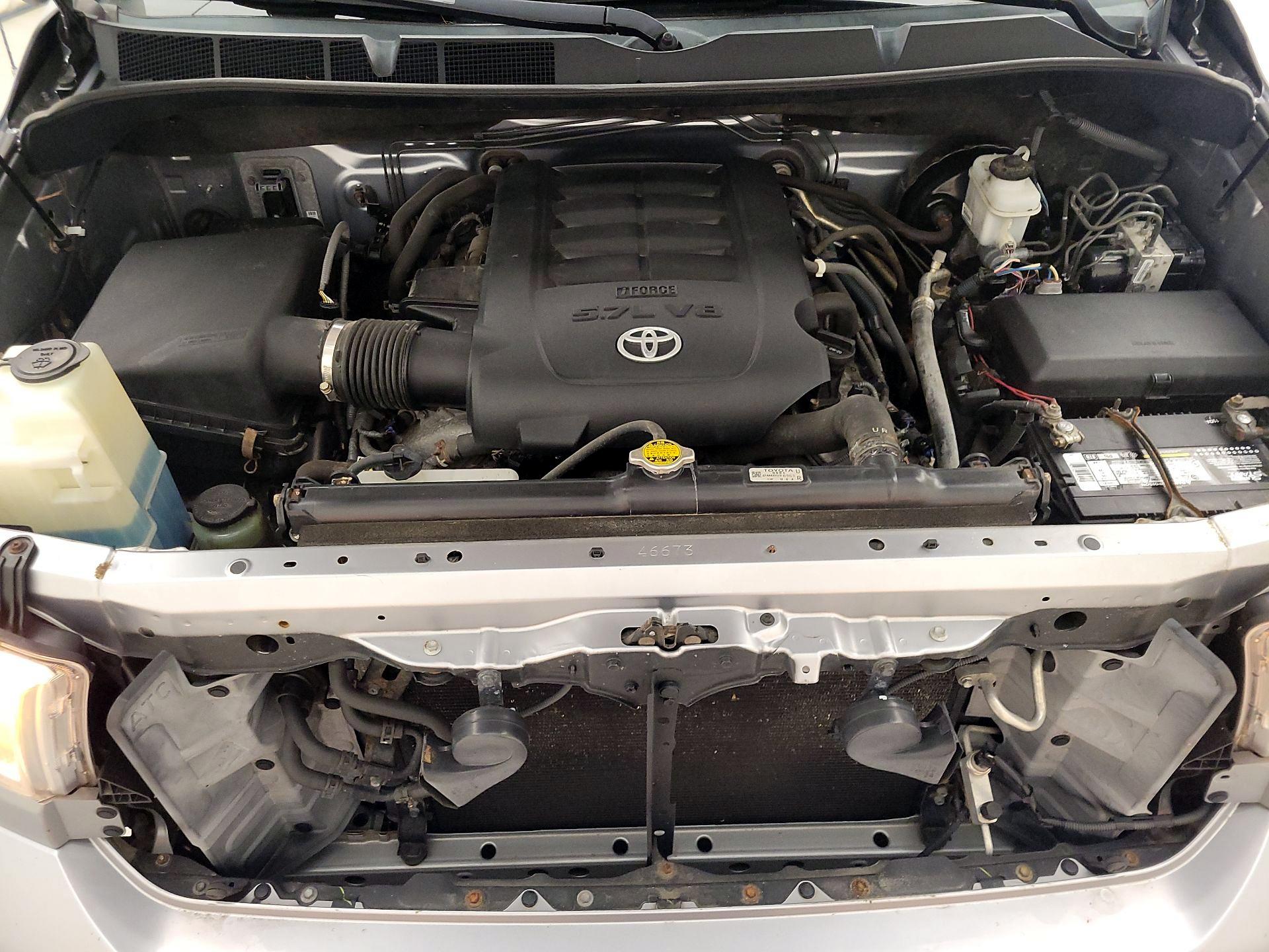 Thumbnail: 2013 Toyota Tundra - 20