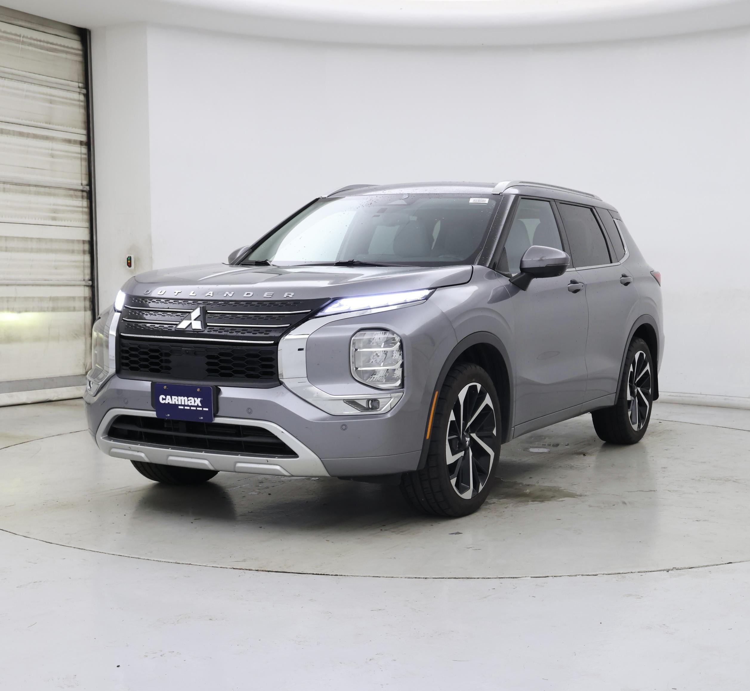 Thumbnail: 2022 Mitsubishi Outlander - 4